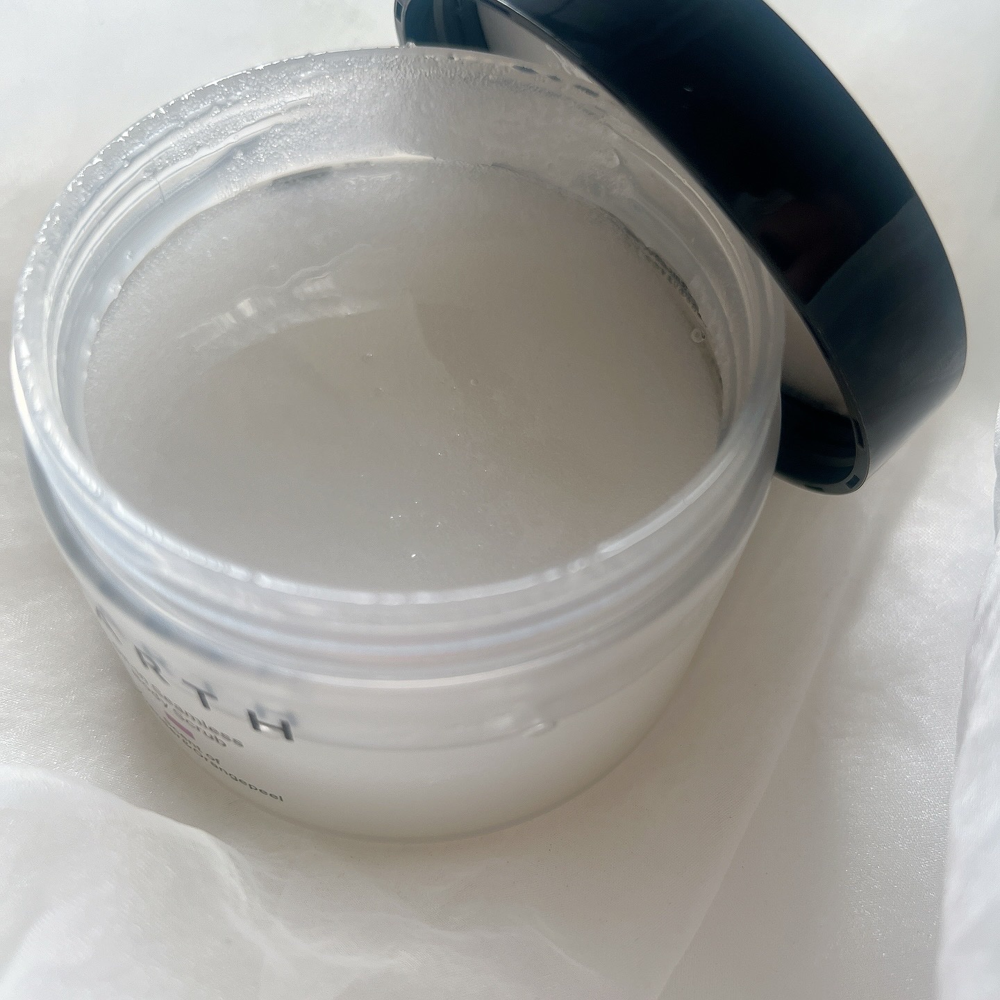 BARTH オイルイン シームレス ボディスクラブ/BARTH/ボディスクラブを使ったクチコミ（2枚目）