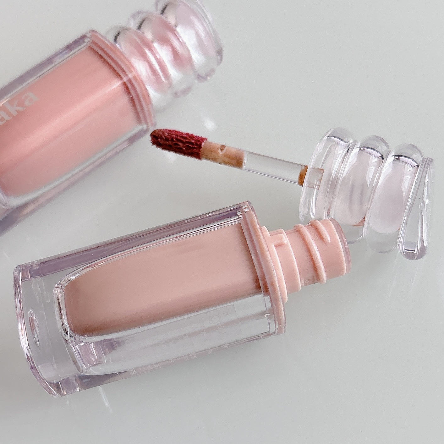 ラカ　マキシグレイヤーティント ＃601　リネン/Laka/リップティントを使ったクチコミ（3枚目）