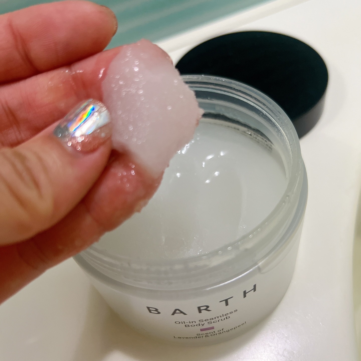 BARTH オイルイン シームレス ボディスクラブ/BARTH/ボディスクラブを使ったクチコミ（3枚目）