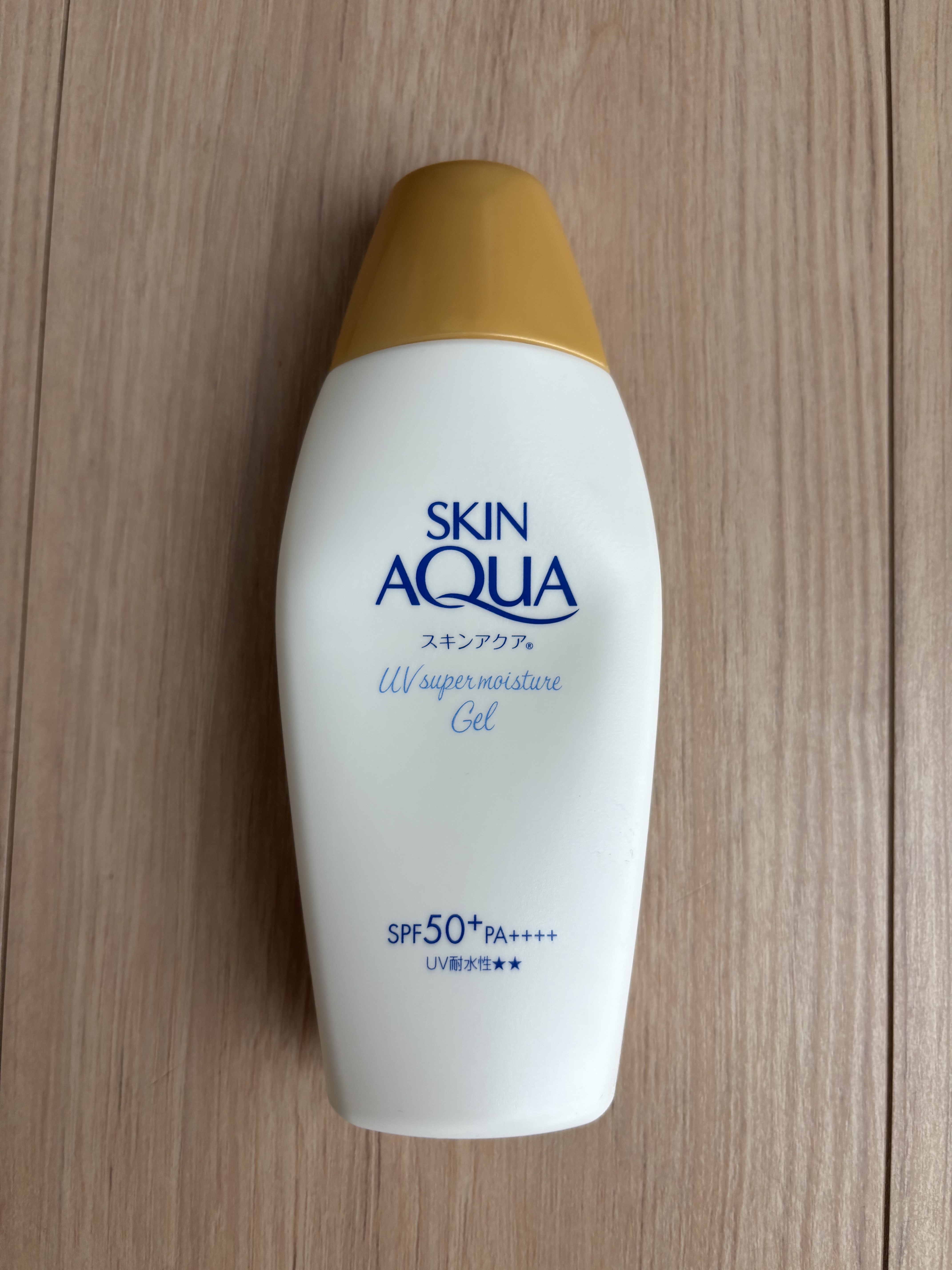 
スキンアクア
モイスチャージェル

使い切りました！


使い心地が気に入ってて
何本も使っています

値段も安いから👍


焼けない日焼け止めではないかも...



