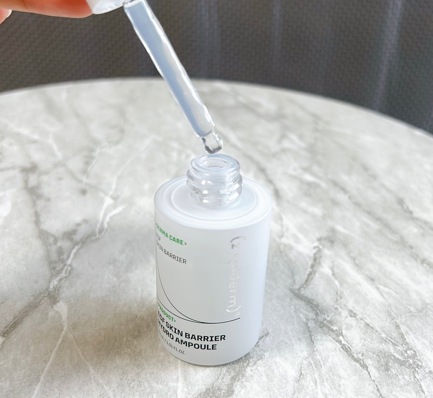 EGFスキンバリアハイドロアンプル/z+piderm/美容液を使ったクチコミ(3枚目)