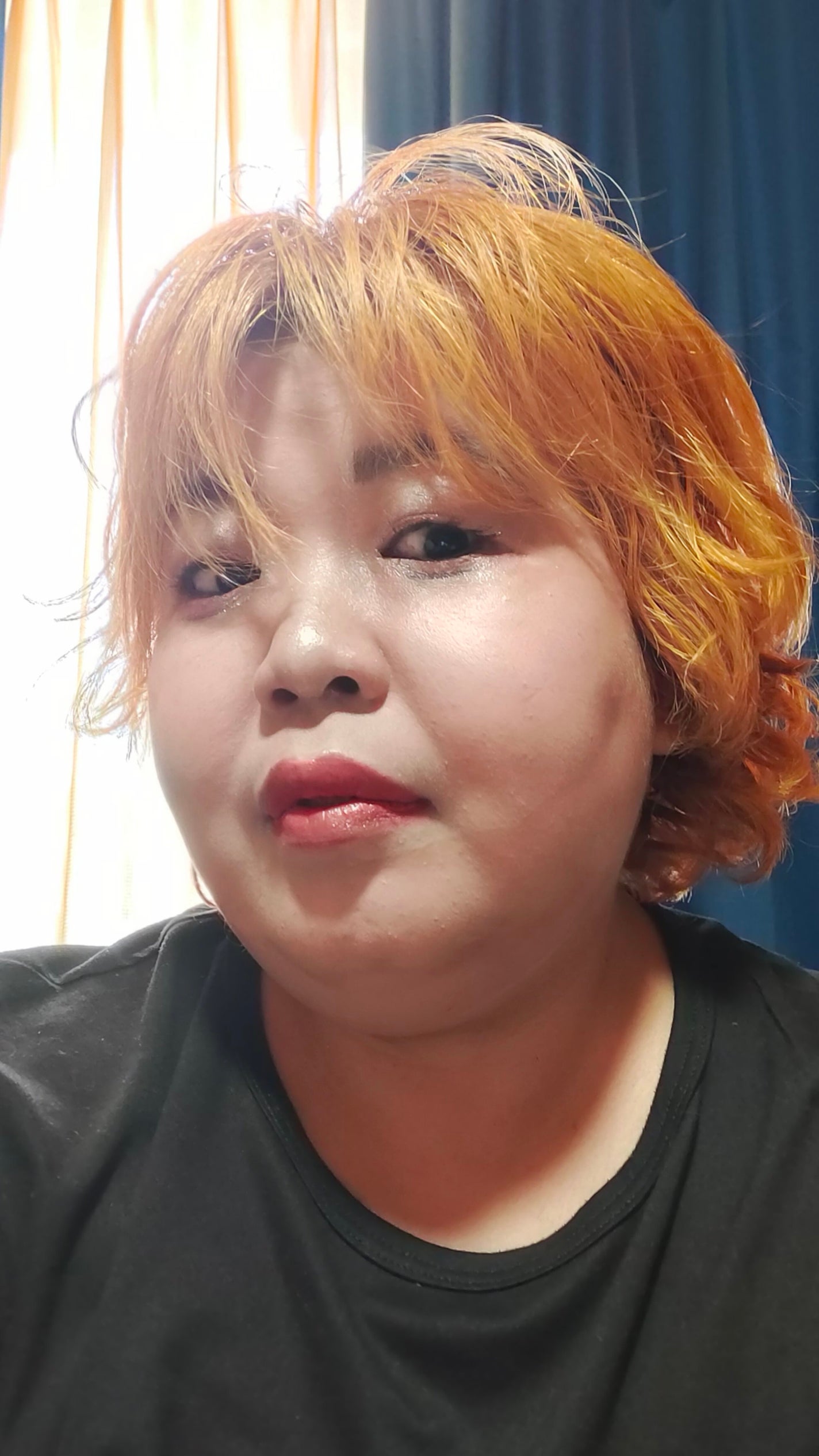 箱 on LIPS 「久しぶりに化粧したよ。どうかな?..」(2枚目)