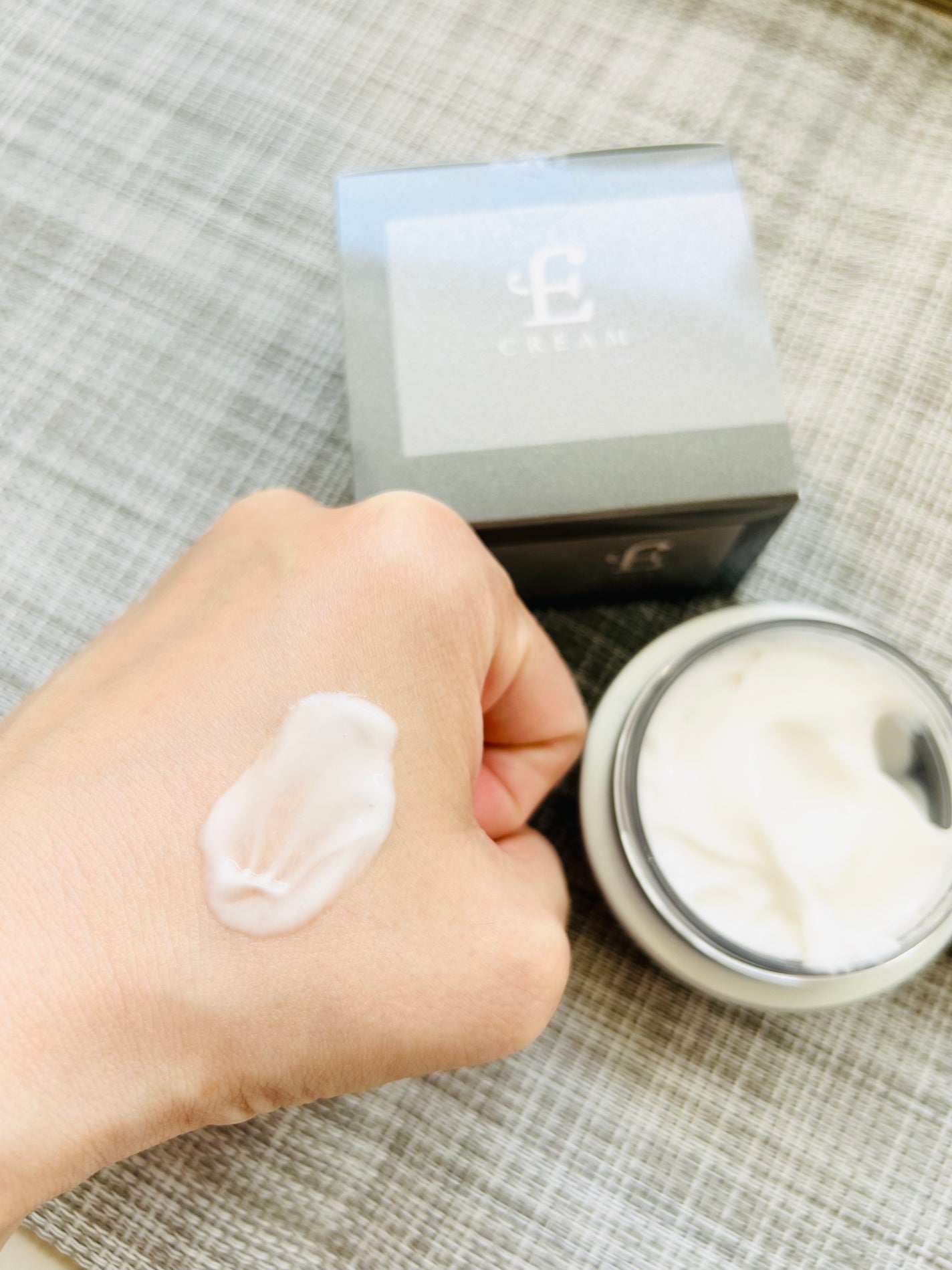 エテルナム クリーム /エテルナム/フェイスクリームを使ったクチコミ(3枚目)