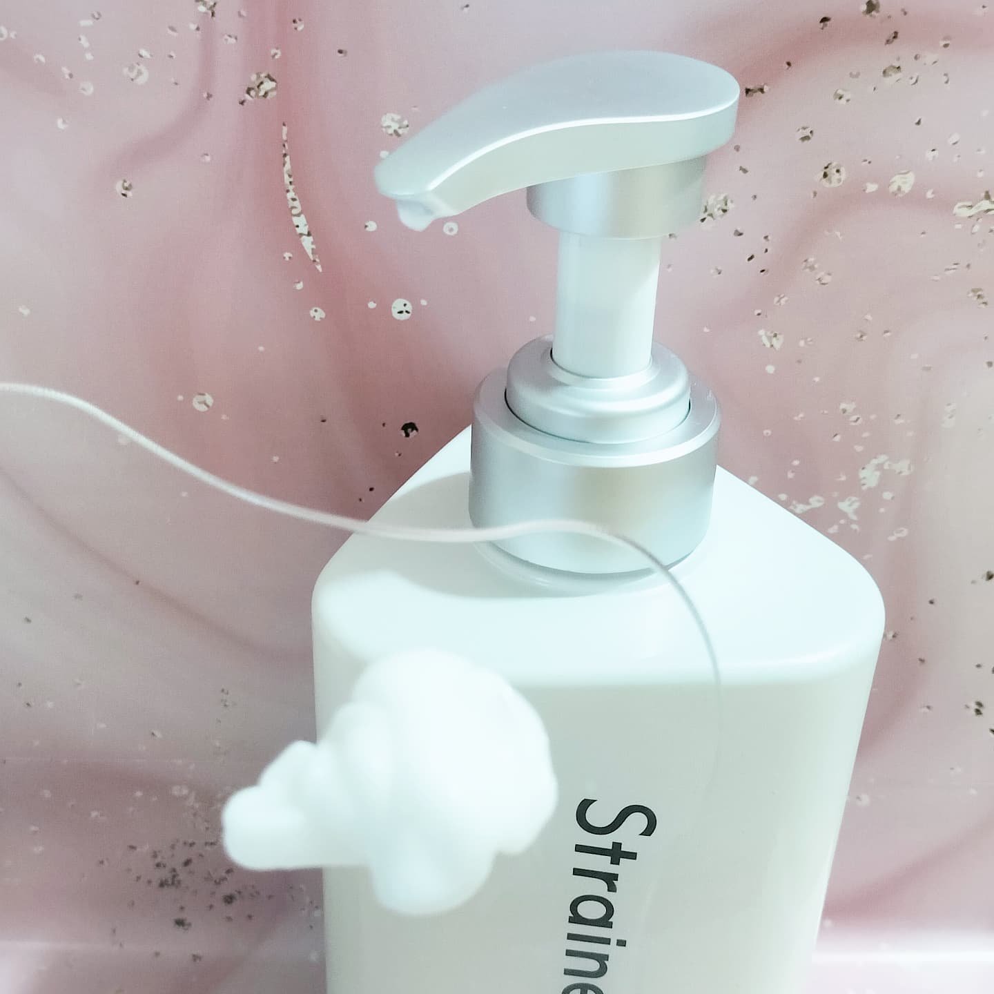 ストレートシャンプー/ストレートトリートメント ホワイトブロッサムの香り/Straine/市販シャンプーを使ったクチコミ（3枚目）