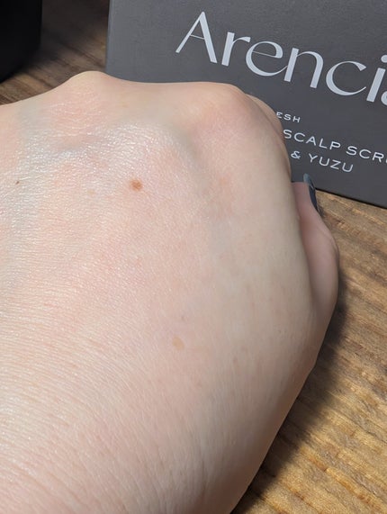 フレッシュクラウドスクラブ ブラックティー&ユズ/アレンシア/スクラブ・ゴマージュを使ったクチコミ(4枚目)