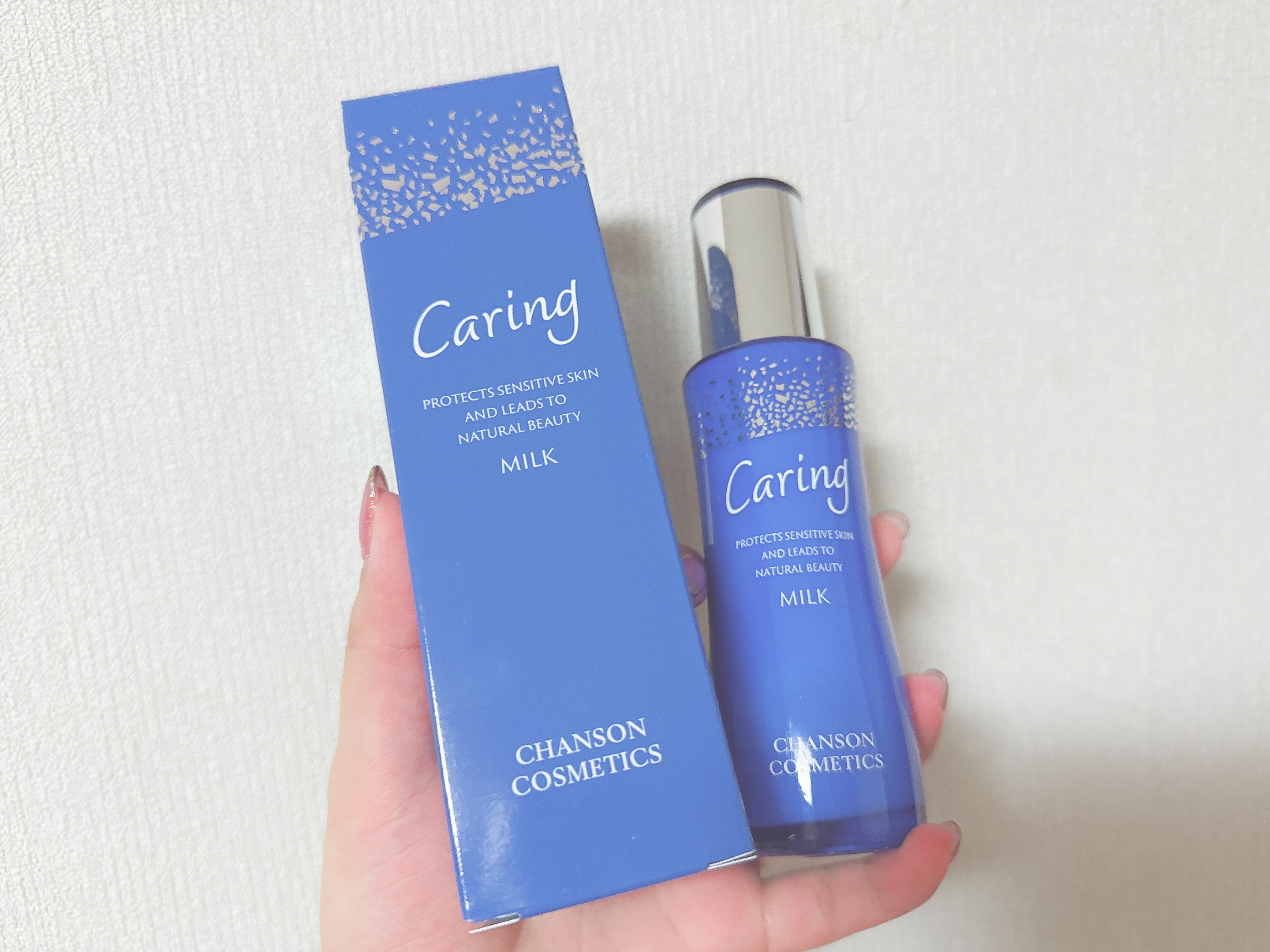 🌸シャンソン化粧品
ケアリング ミルクCB
5170円

鎮静成分が多く入っている乳液です。
ニキビができてしまった、肌荒れして赤くなっちゃった、、そんな時にオススメです😘

敏感肌も、くり返す肌あれも。
セラミド※の力で、やさしく、す