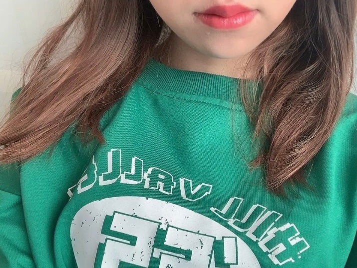 コスメコンシェルジュの日常 on LIPS 「二度見するぷっくり唇🫦プチプラグロス❣️つけた瞬間に潤う✨ほん..」(3枚目)