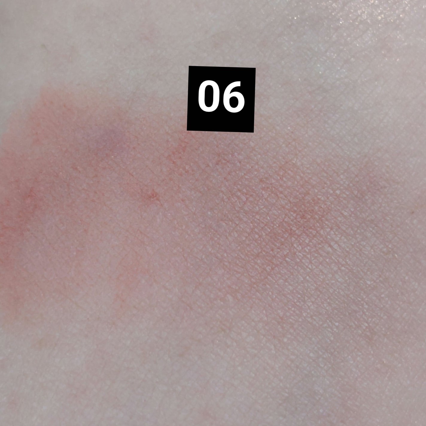 ボンジュール トーキョー フェイス アンド チーク パレット/ローラ メルシエ/パウダーチークを使ったクチコミ(5枚目)