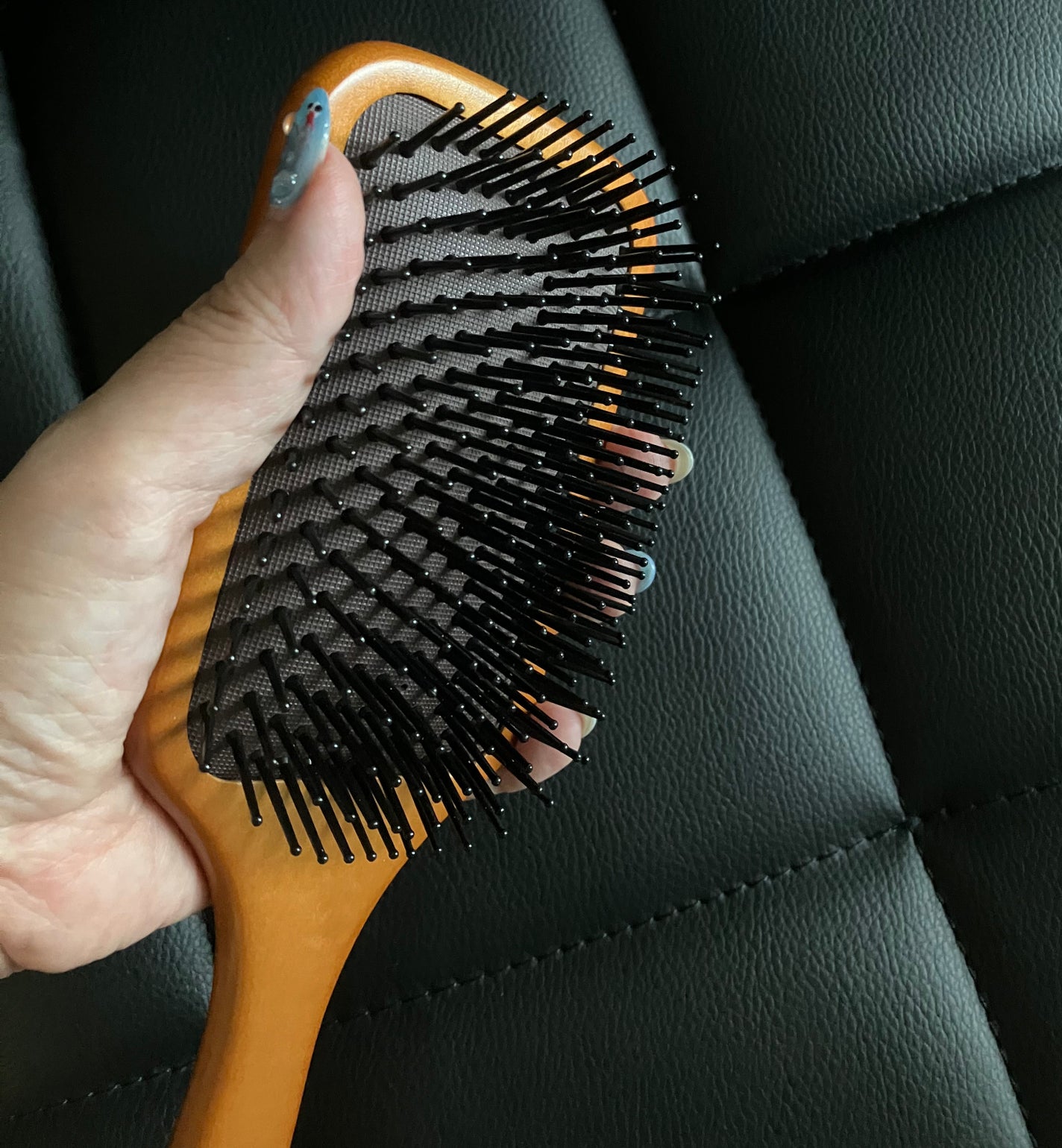 パドル ブラシ/AVEDA/ヘアブラシを使ったクチコミ(4枚目)