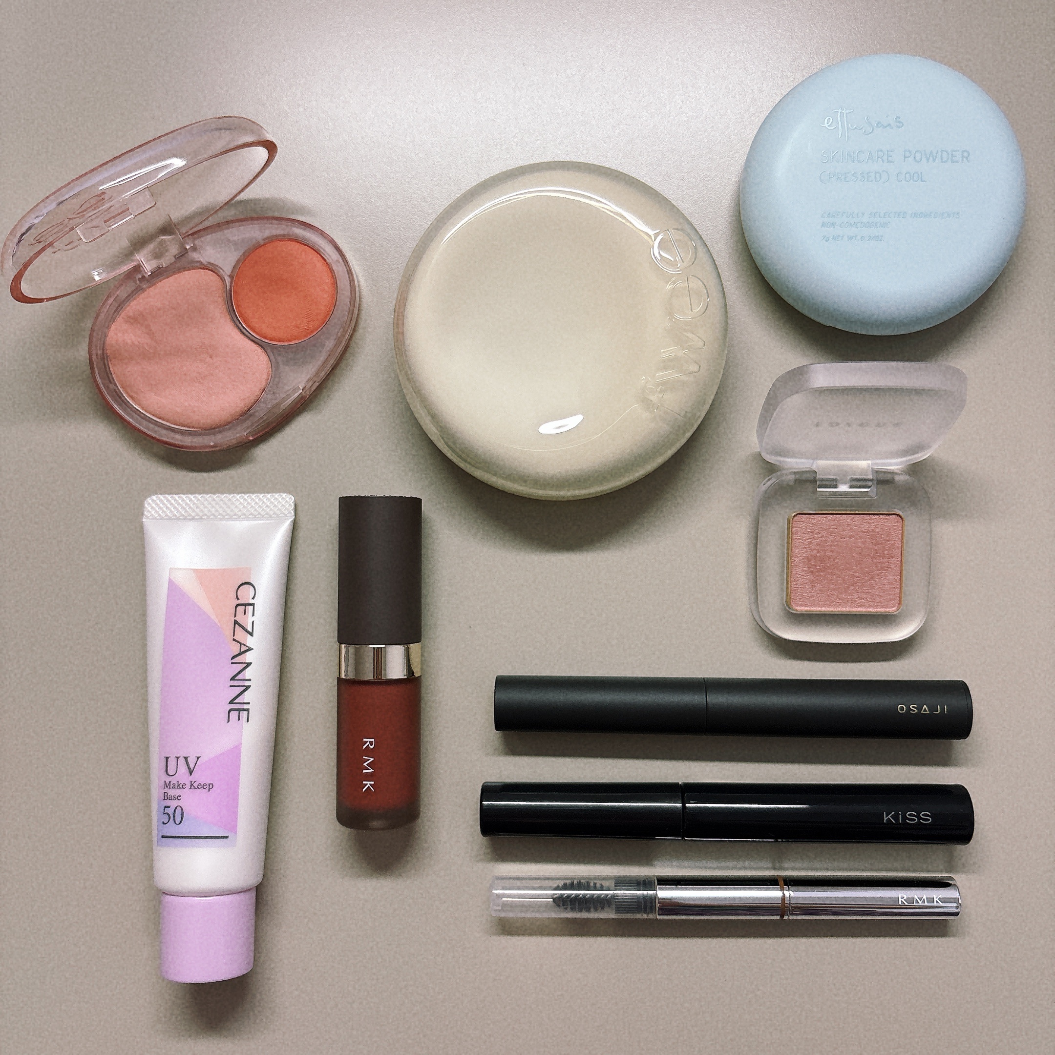 トーン ペタル フロート アイズ 09 Velvet Rose/to/one/単色アイシャドウを使ったクチコミ（1枚目）