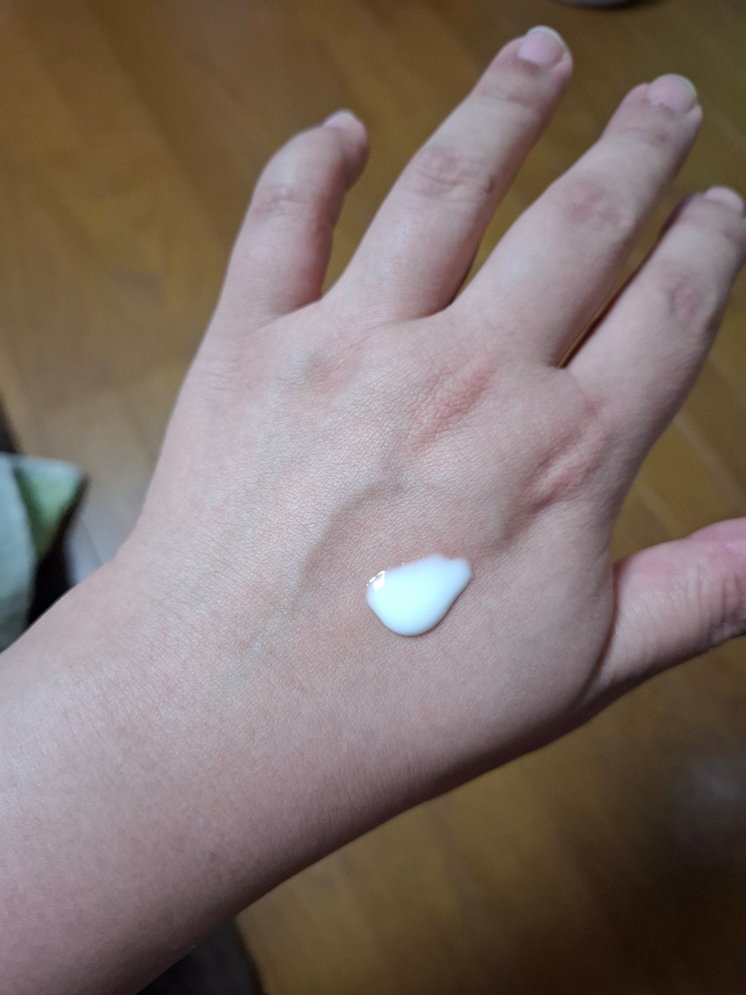 ニベアUV ディープ プロテクト＆ケア ジェル/ニベア/日焼け止めジェルを使ったクチコミ（2枚目）