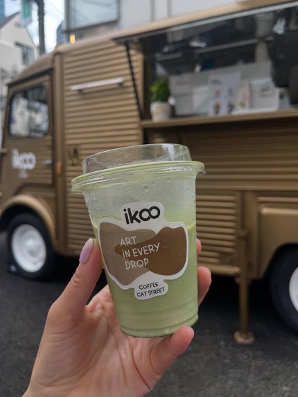 カズホ on LIPS 「表参道でふらっと入った路地裏で、めっちゃおしゃれなカフェトラッ..」(5枚目)