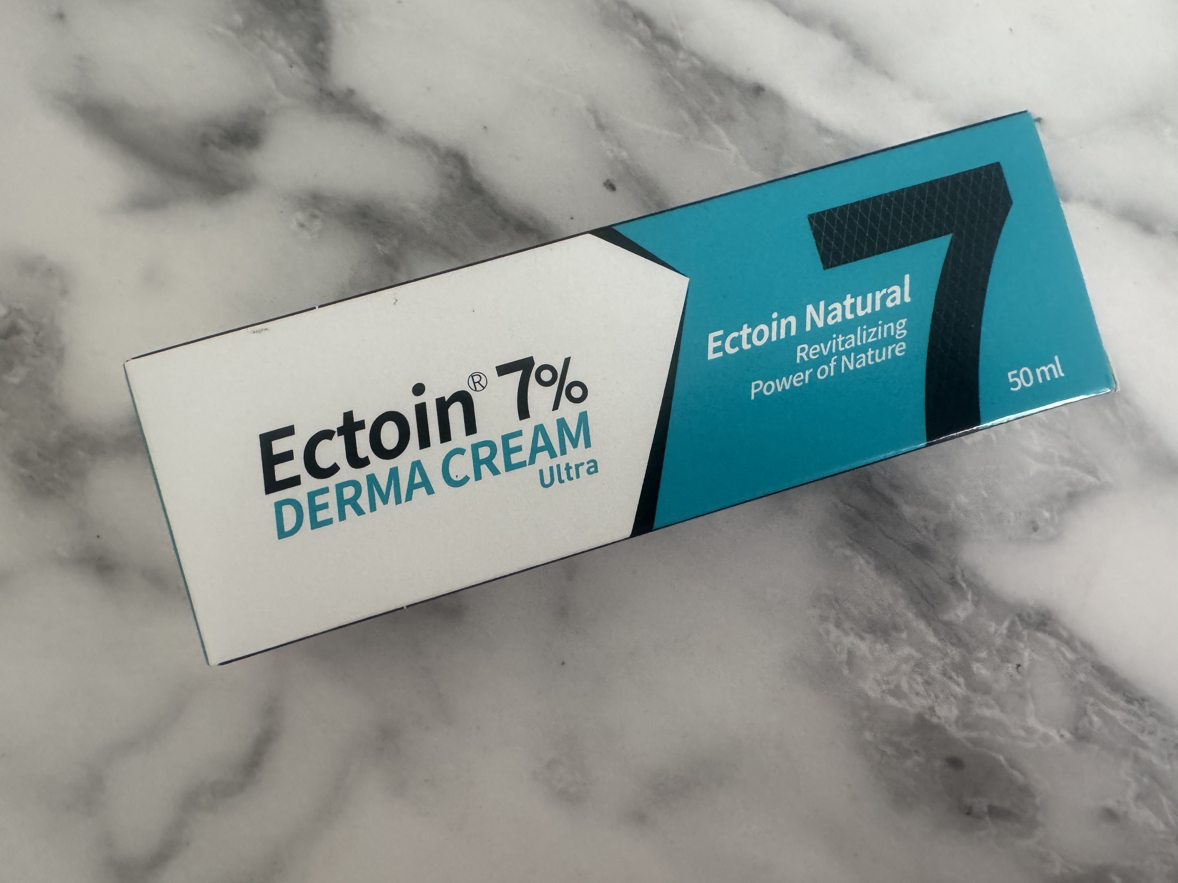 ドイツエクトイン 7％ ダーマクリームウルトラ/Dermailly/フェイスクリームを使ったクチコミ（1枚目）