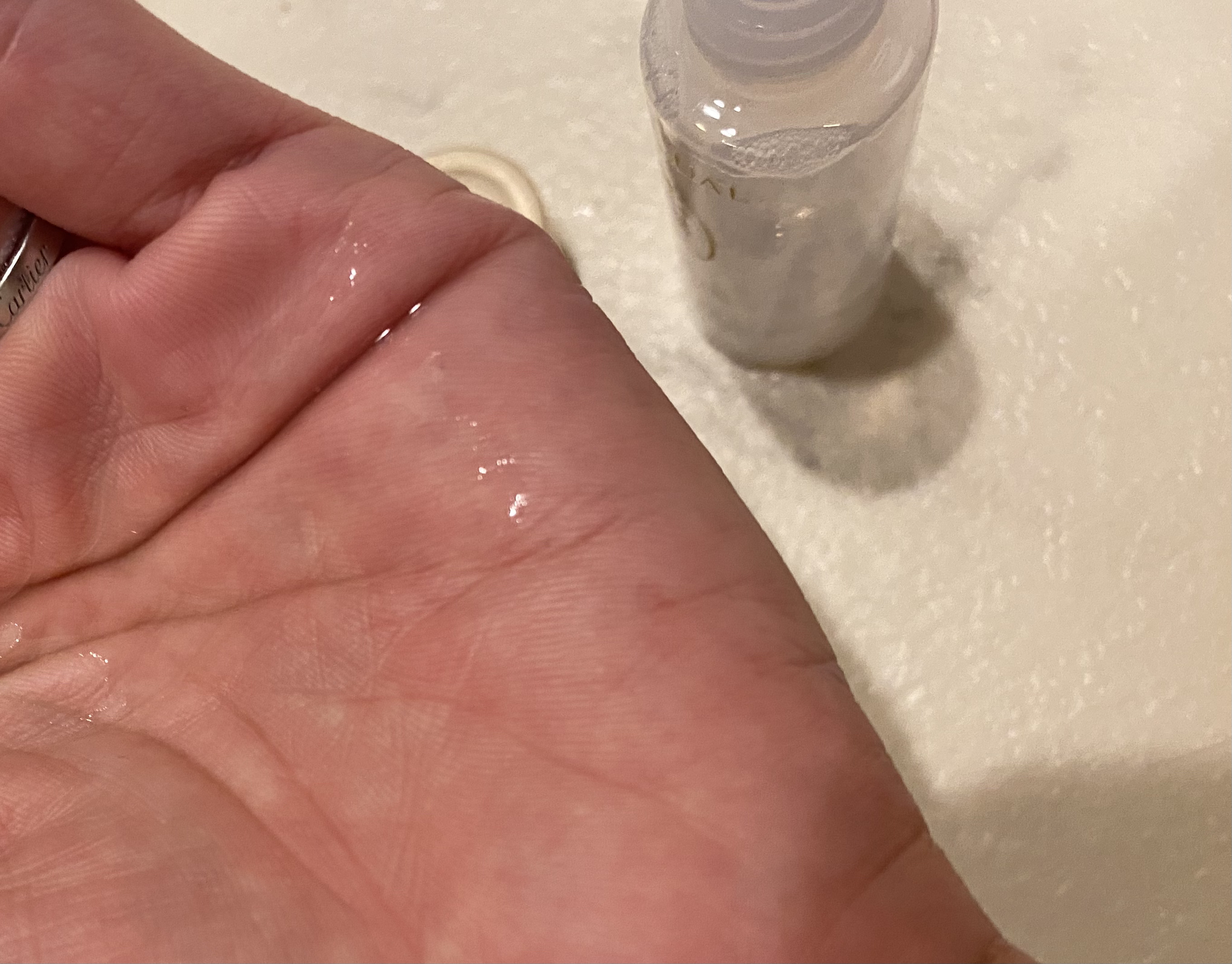 マイクロ バランシング エッセンス/HOLITUAL /美容液を使ったクチコミ（2枚目）