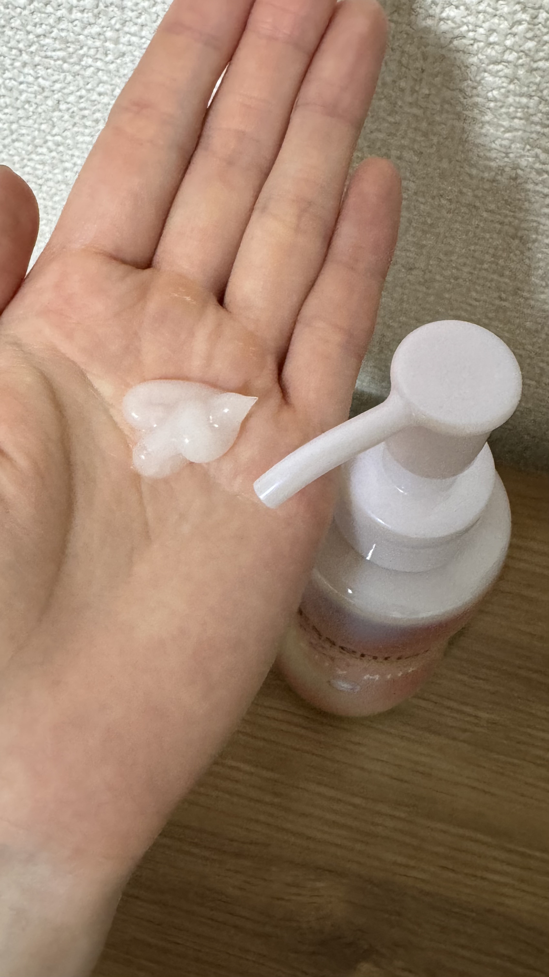 エッセンシャル プレミアム うるりジェリーミルク/エッセンシャル/ヘアミルクを使ったクチコミ（3枚目）