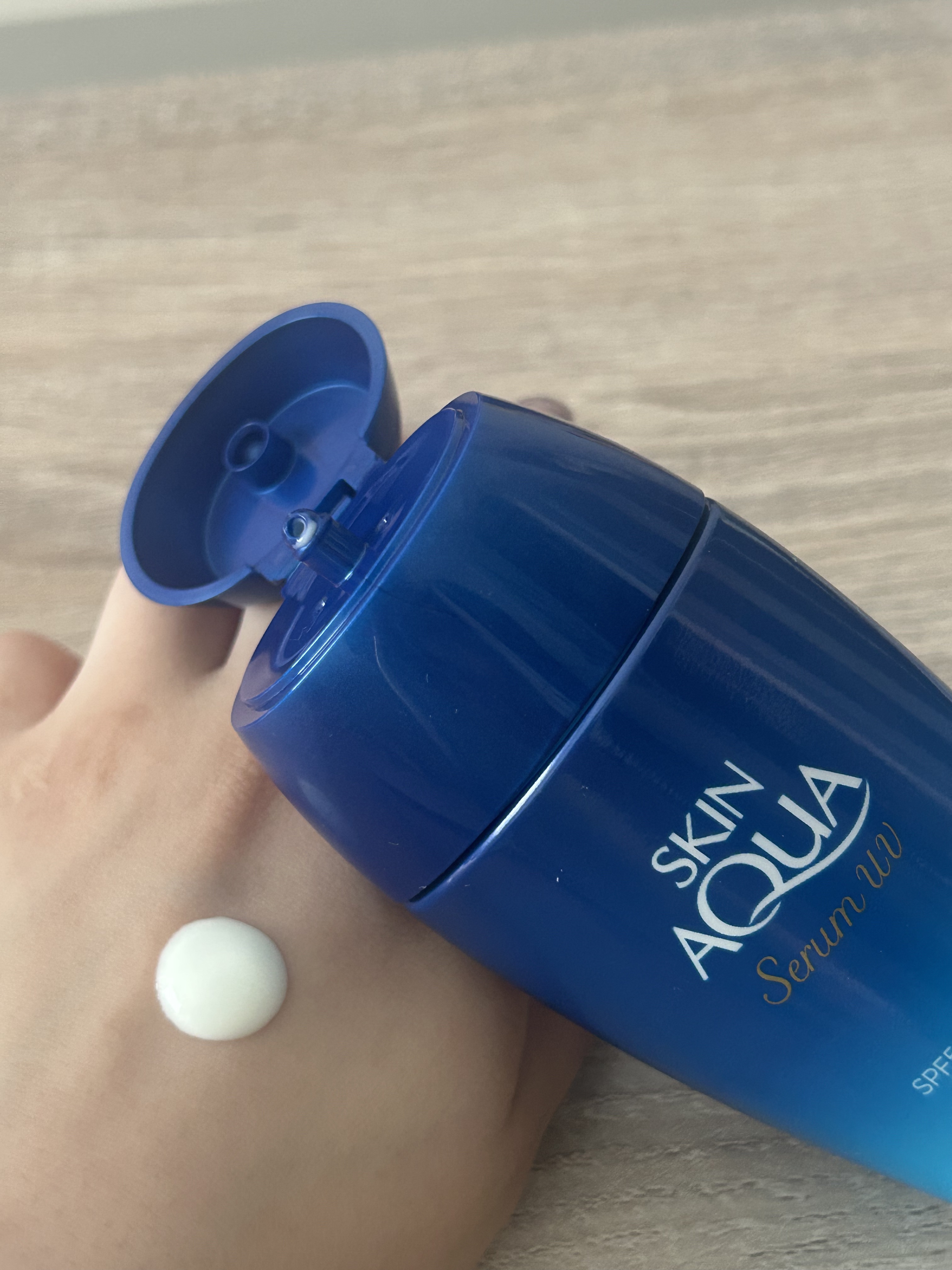 スキンアクア ヒアルロンセラムUV/スキンアクア/日焼け止めローションを使ったクチコミ（2枚目）