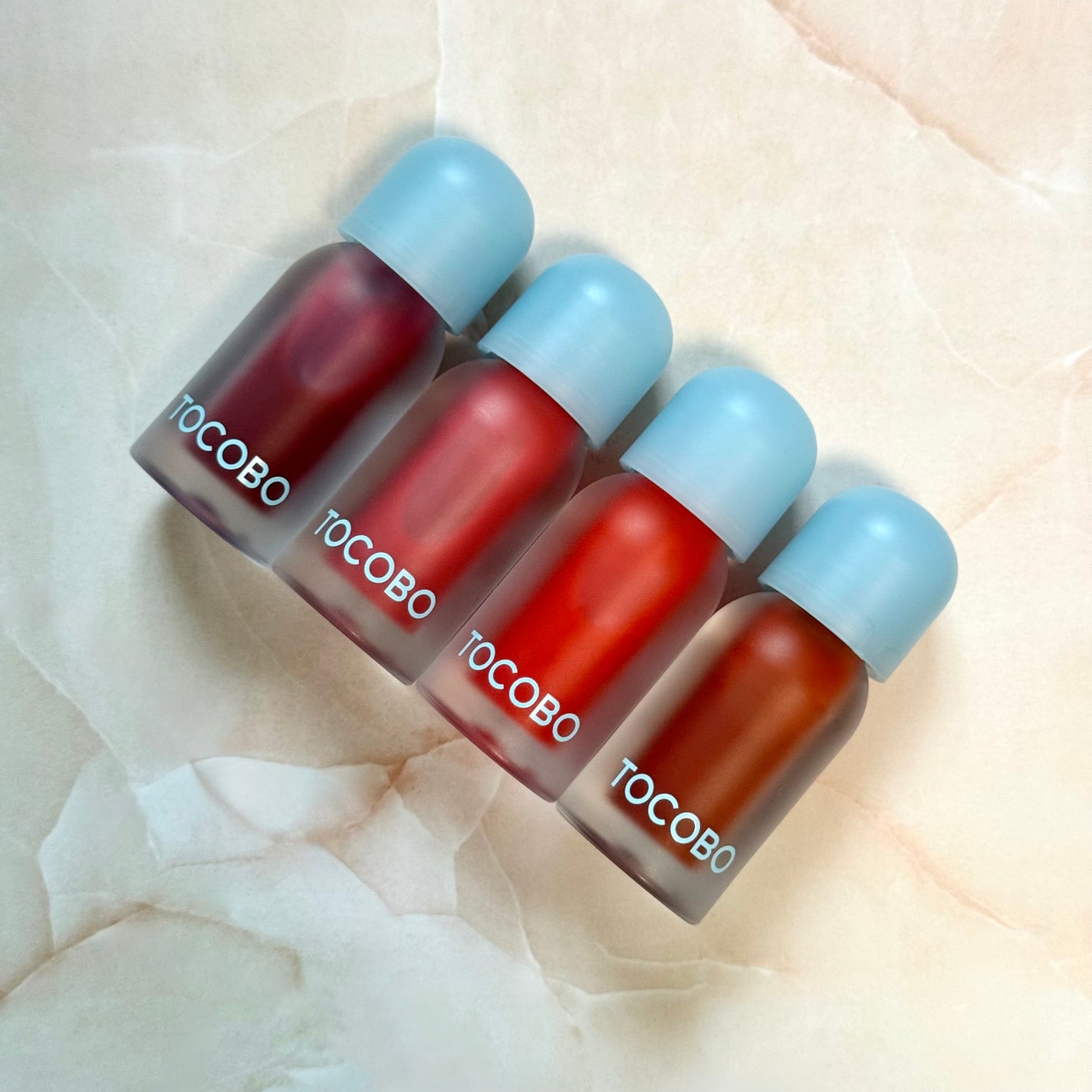 ジューシーベリープランピングリップオイル/TOCOBO/リップグロスを使ったクチコミ(2枚目)