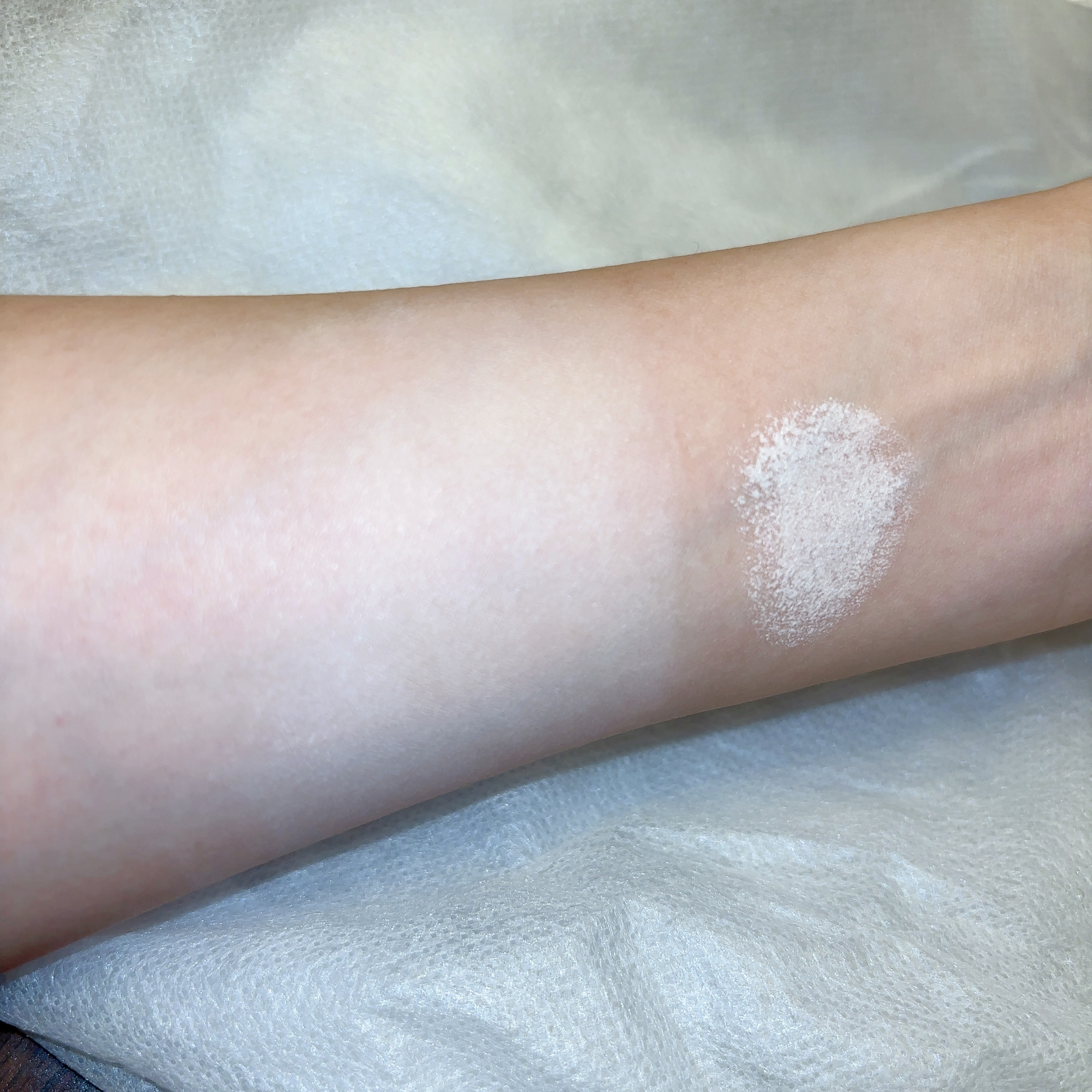 カバーステイン パーフェクティング クッション ファンデーション/VDL/クッションファンデーションを使ったクチコミ（2枚目）