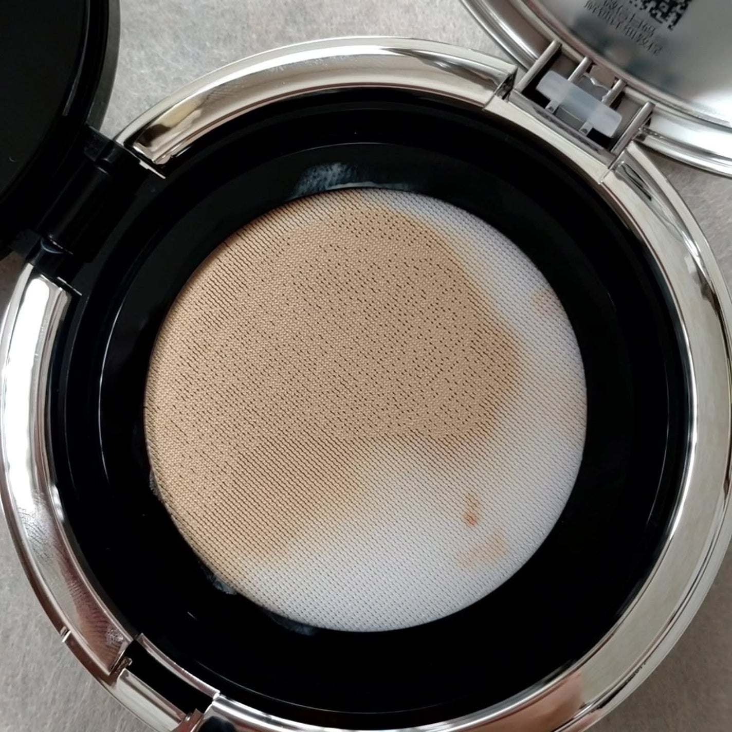 ロングウェア エア クッションファンデーション/FUNNY ELVES方里/クッションファンデーションを使ったクチコミ(4枚目)