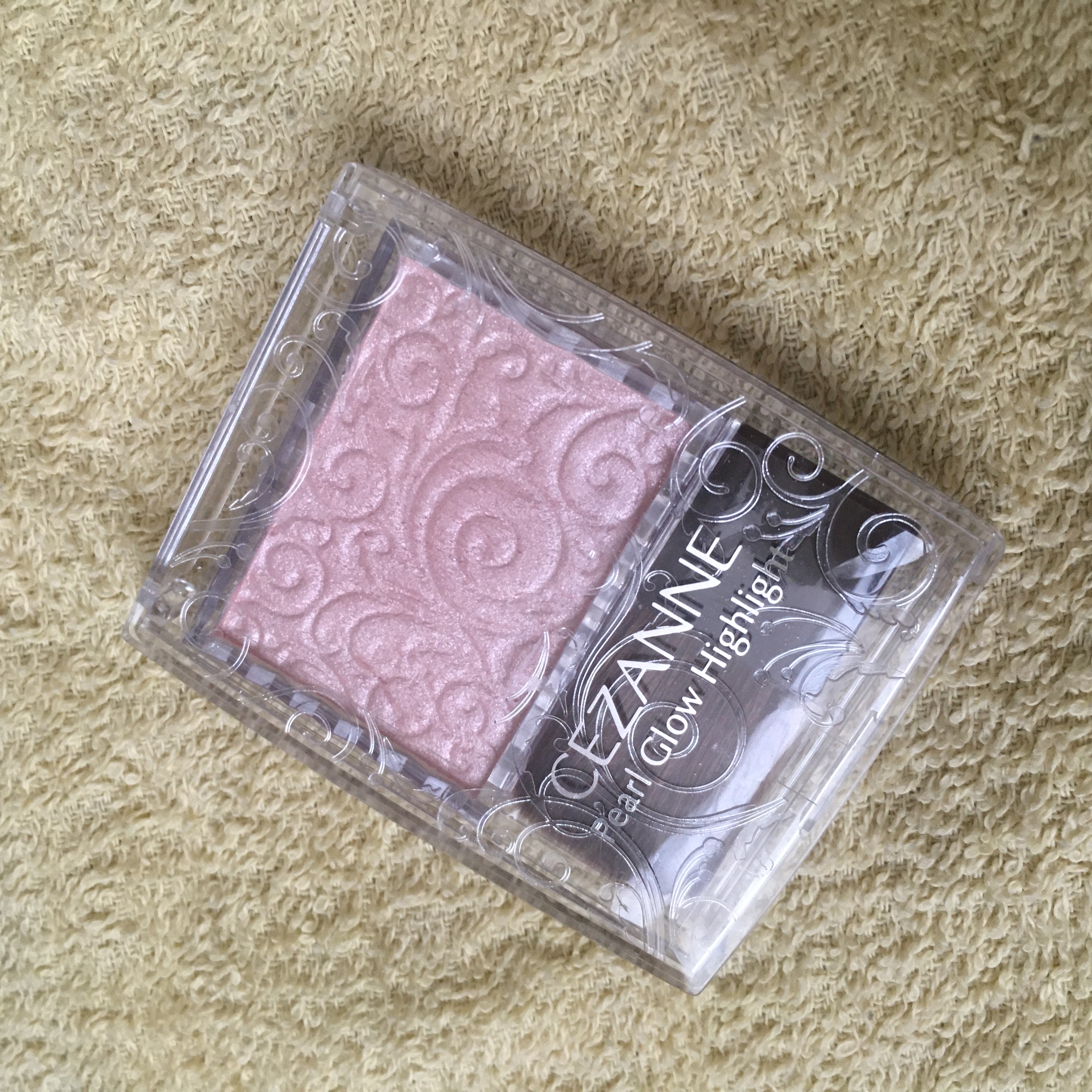 パールグロウハイライト/CEZANNE/パウダーハイライトを使ったクチコミ（1枚目）