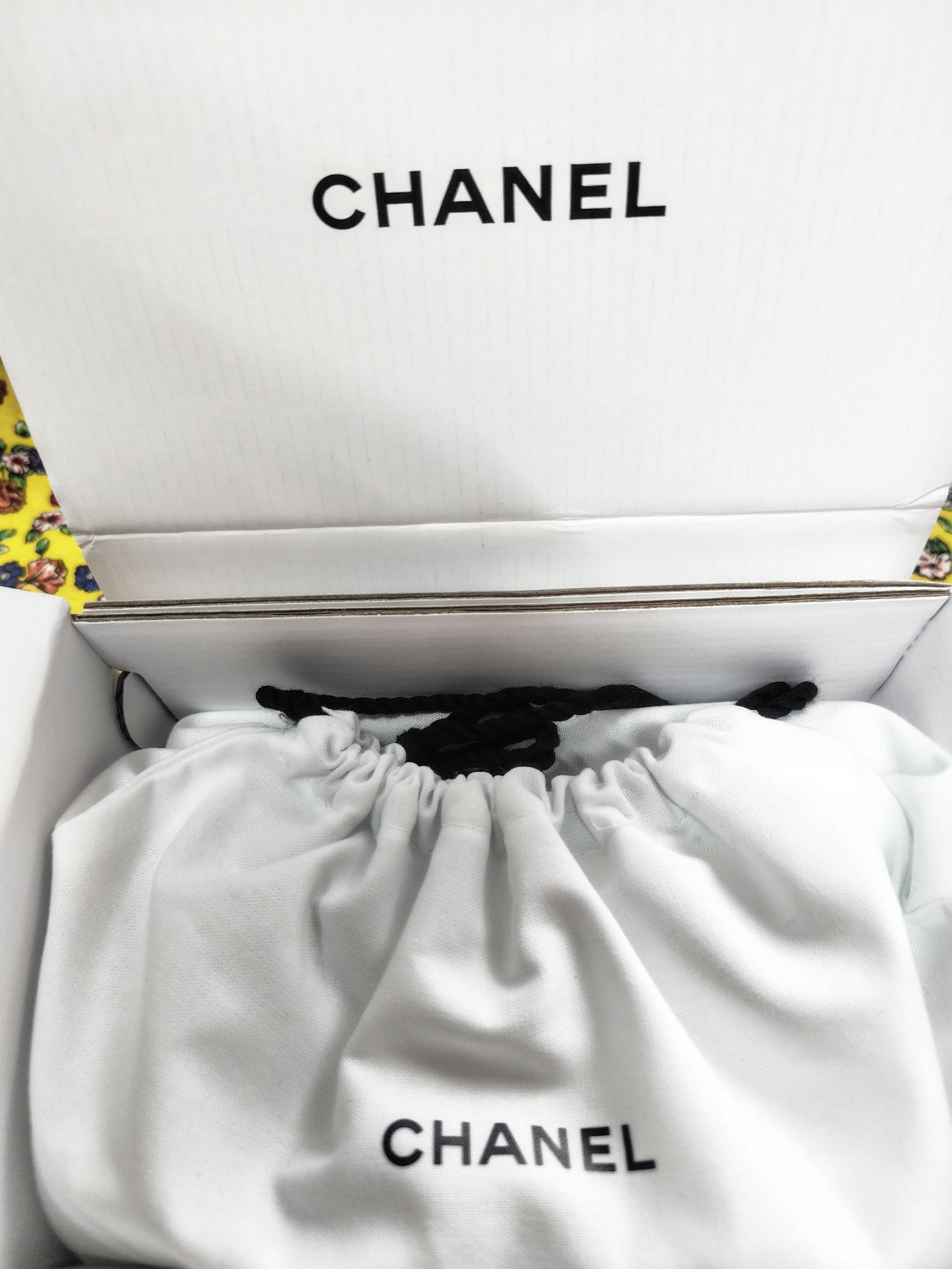 ル ルージュ デュオ ウルトラ トゥニュ/CHANEL/口紅を使ったクチコミ（1枚目）