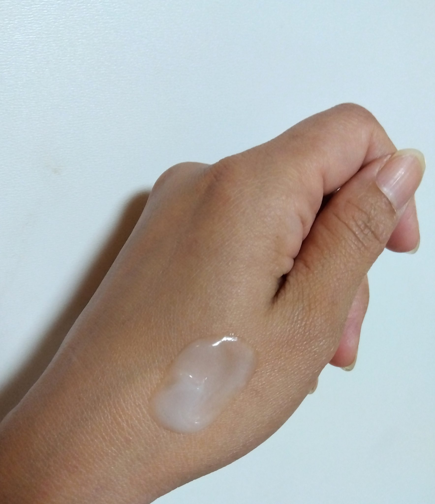 エッセンシャル プレミアム うるりジェリーミルク/エッセンシャル/ヘアミルクを使ったクチコミ（2枚目）