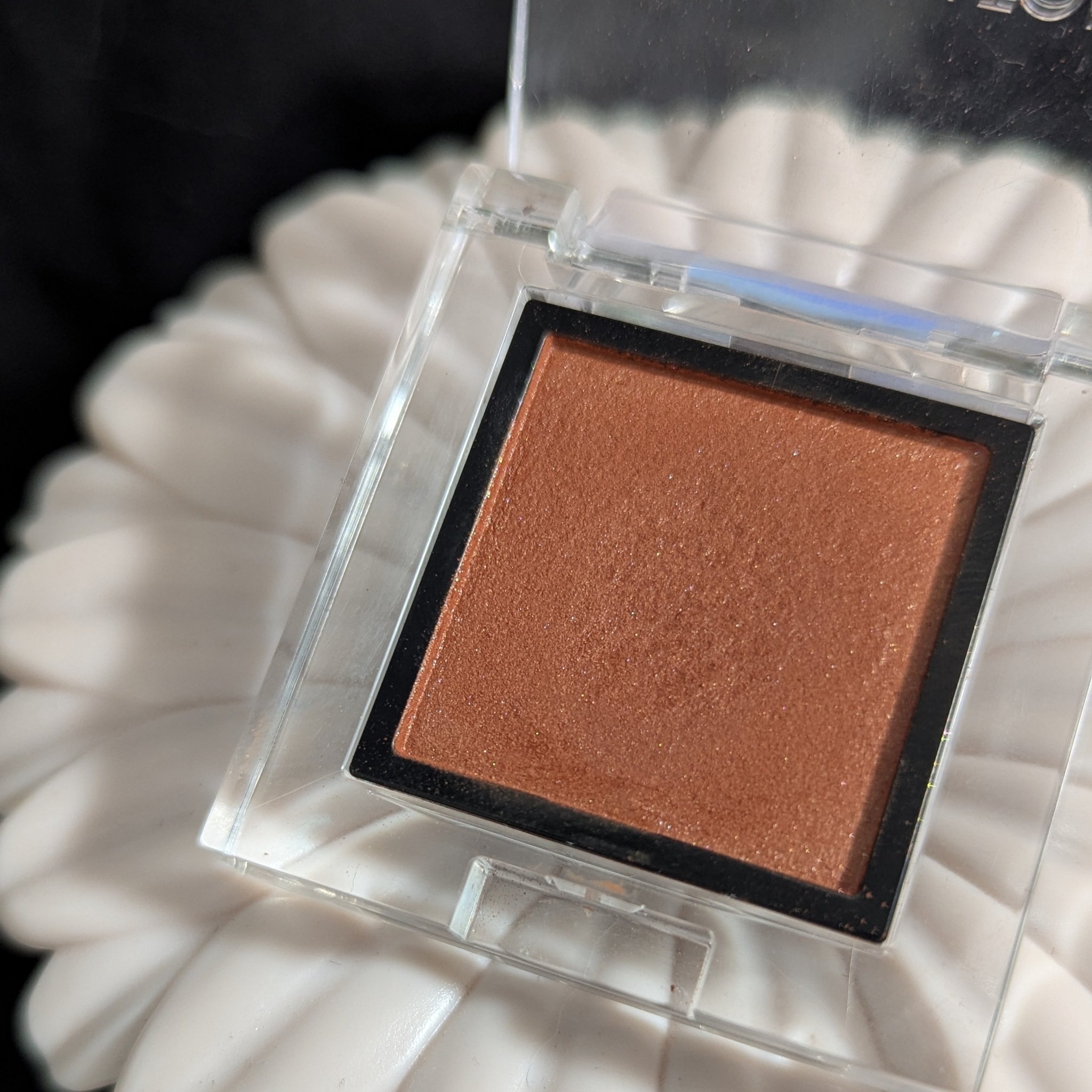 アディクション ザ アイシャドウ パール/ADDICTION/単色アイシャドウを使ったクチコミ（2枚目）