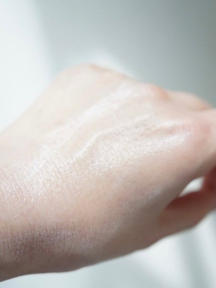 ヒアルーシカ ウォーターフィット サンセラム/SKIN1004/日焼け止めローションを使ったクチコミ(4枚目)