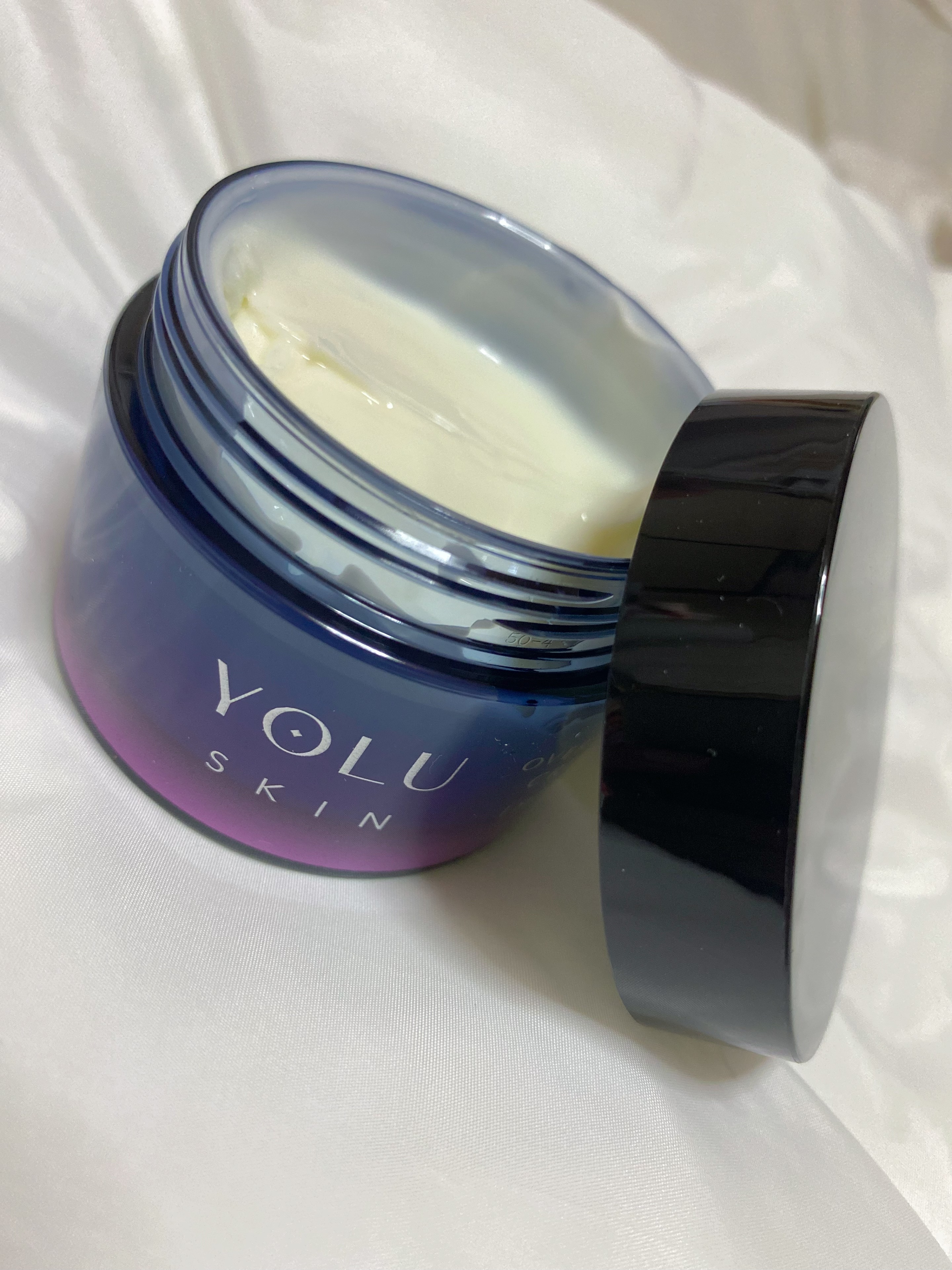 ヨル スキン オーバーナイトクリーム モイスト/YOLU/フェイスクリームを使ったクチコミ（2枚目）