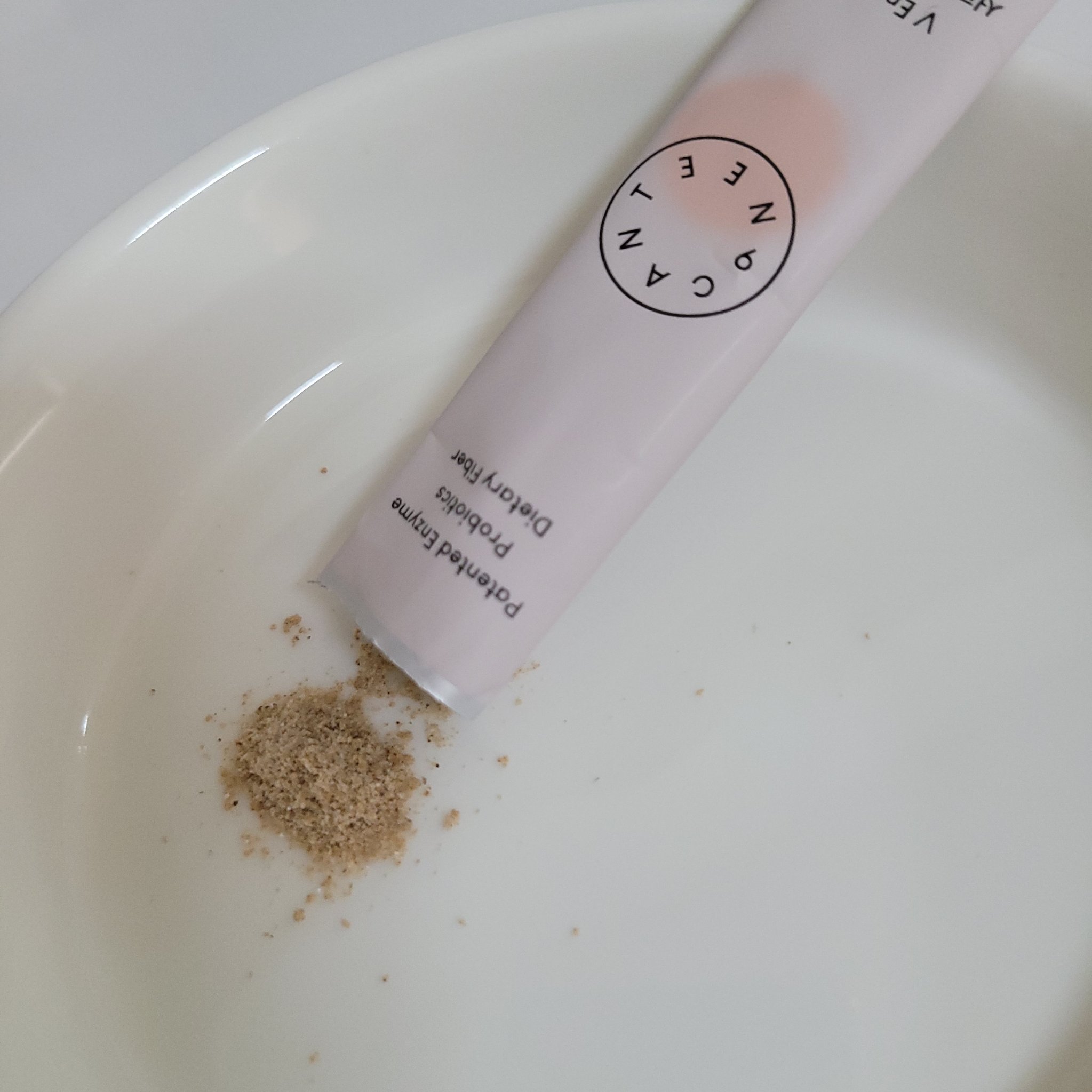 サファーデイ V酵素/canteen9/ボディサプリメントを使ったクチコミ（2枚目）