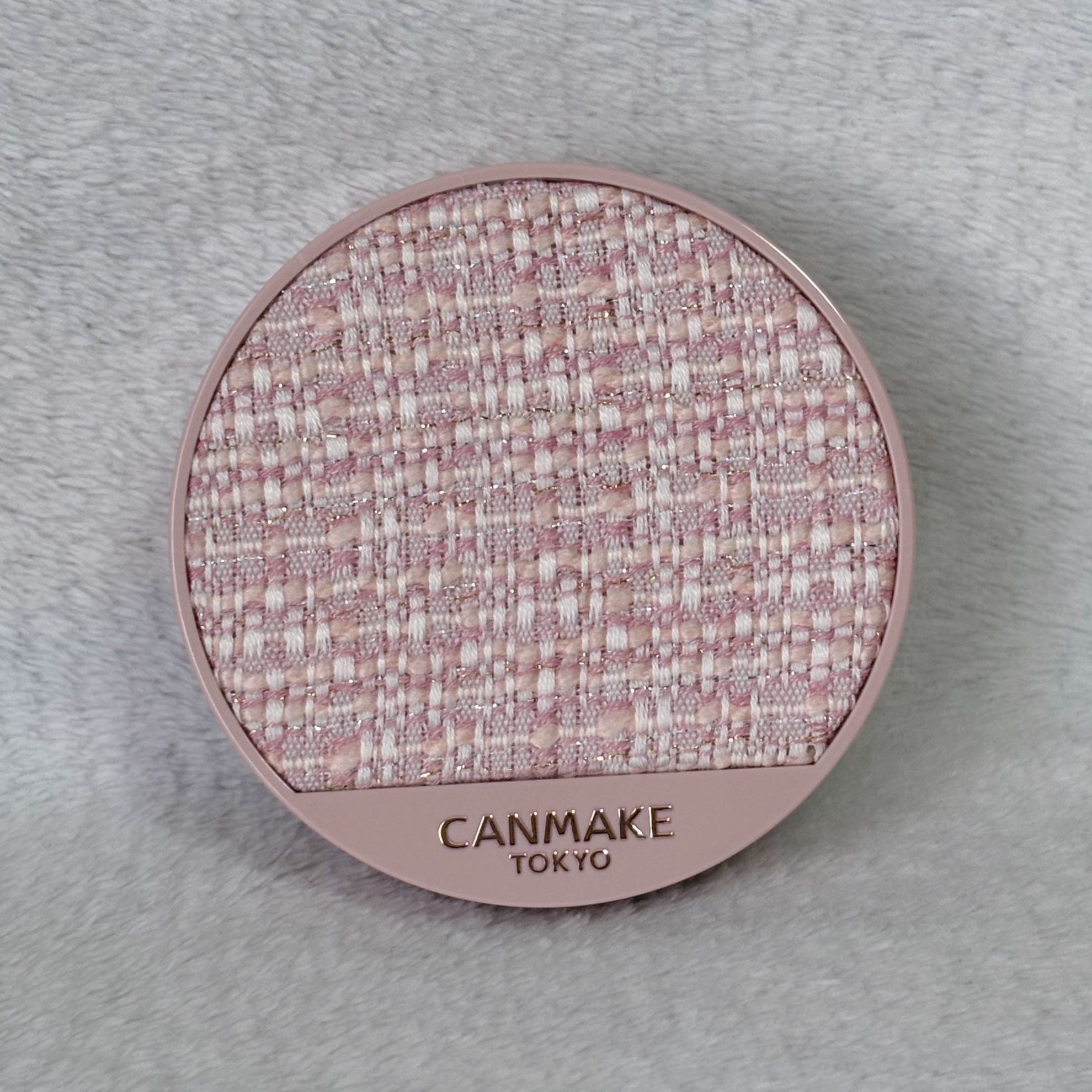 マシュマロフィニッシュパウダー　～Abloom～/キャンメイク/プレストパウダーを使ったクチコミ（2枚目）