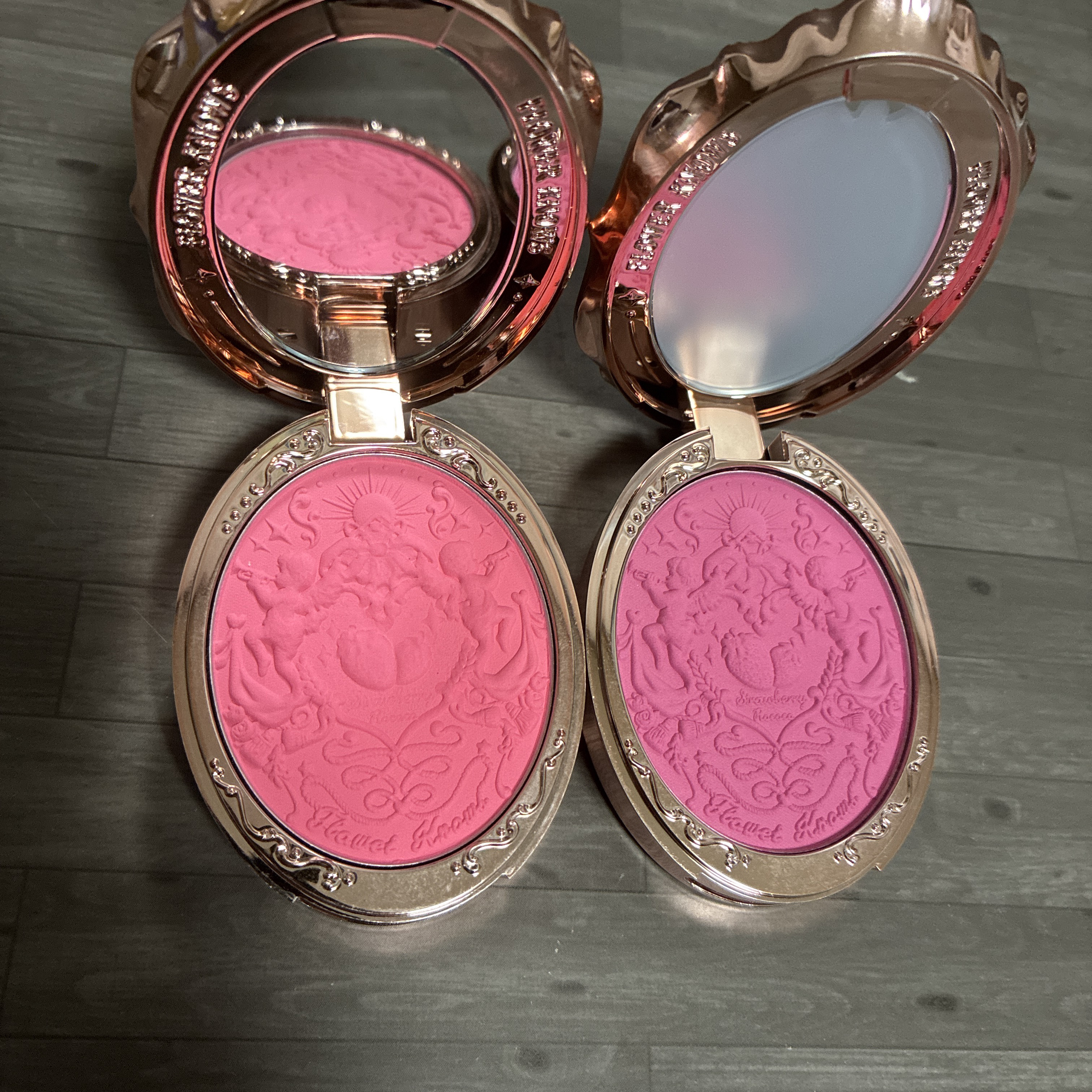 ストロベリーロココ チークブラッシュ G02 リトルクランベリー/FlowerKnows/パウダーチークを使ったクチコミ（2枚目）