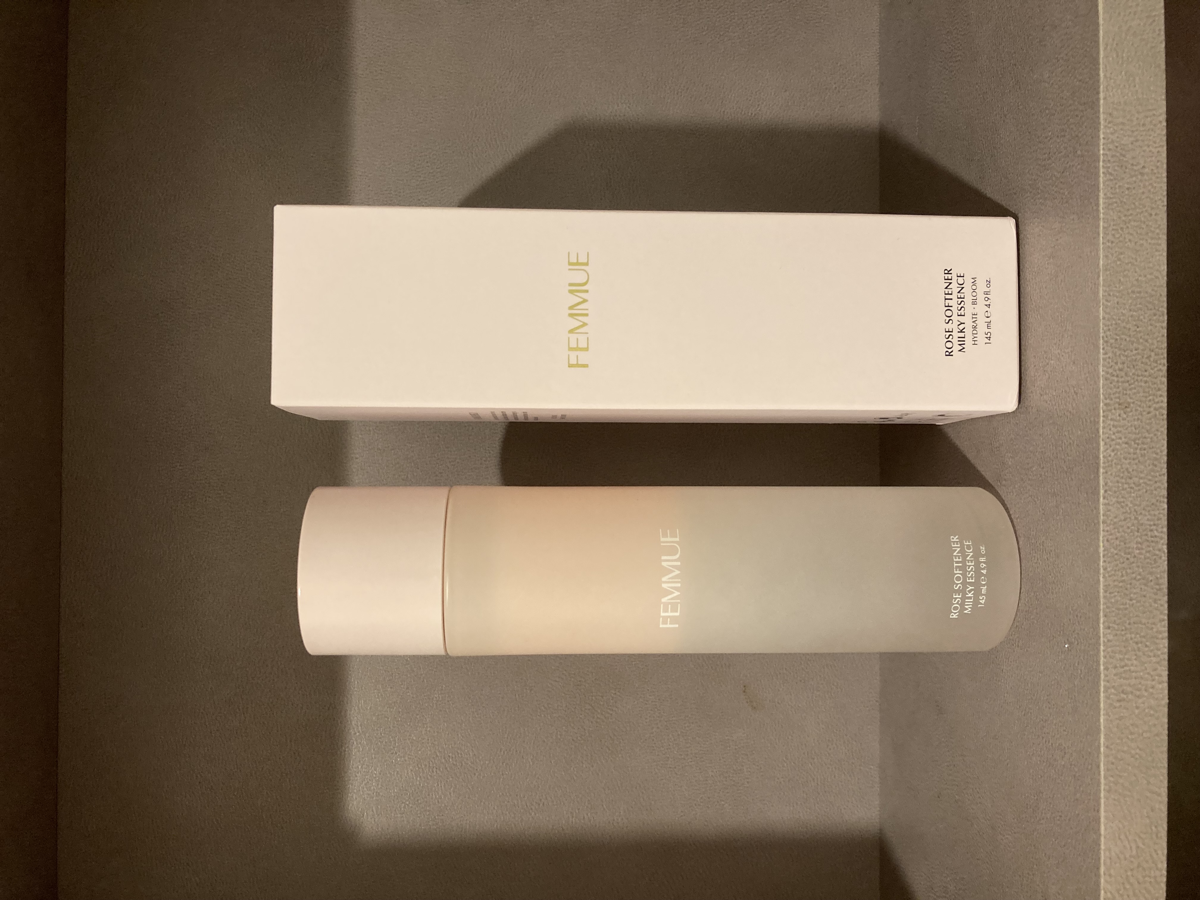 ローズ ミルキーエッセンス/FEMMUE/化粧水を使ったクチコミ（1枚目）