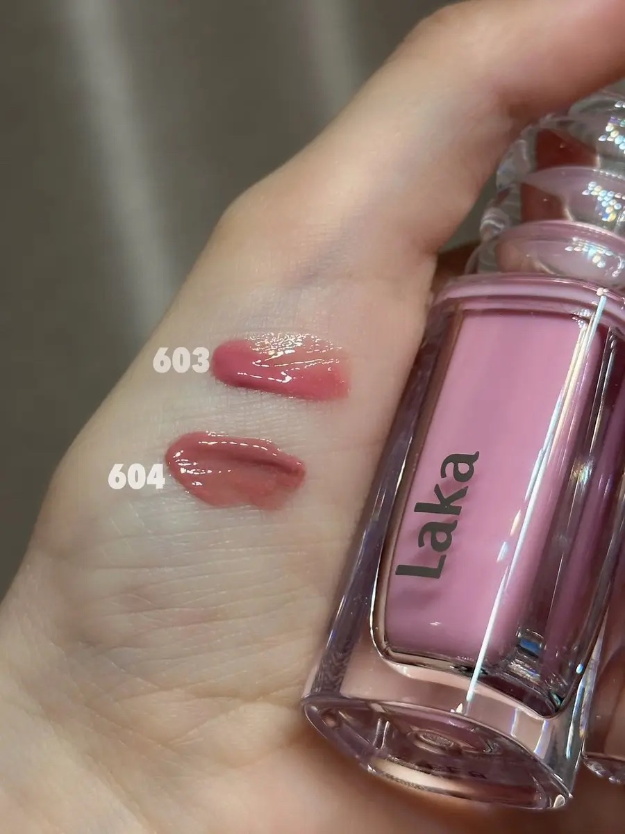 ラカ　マキシグレイヤーティント ＃604　ミスティー/Laka/リップティントを使ったクチコミ（2枚目）