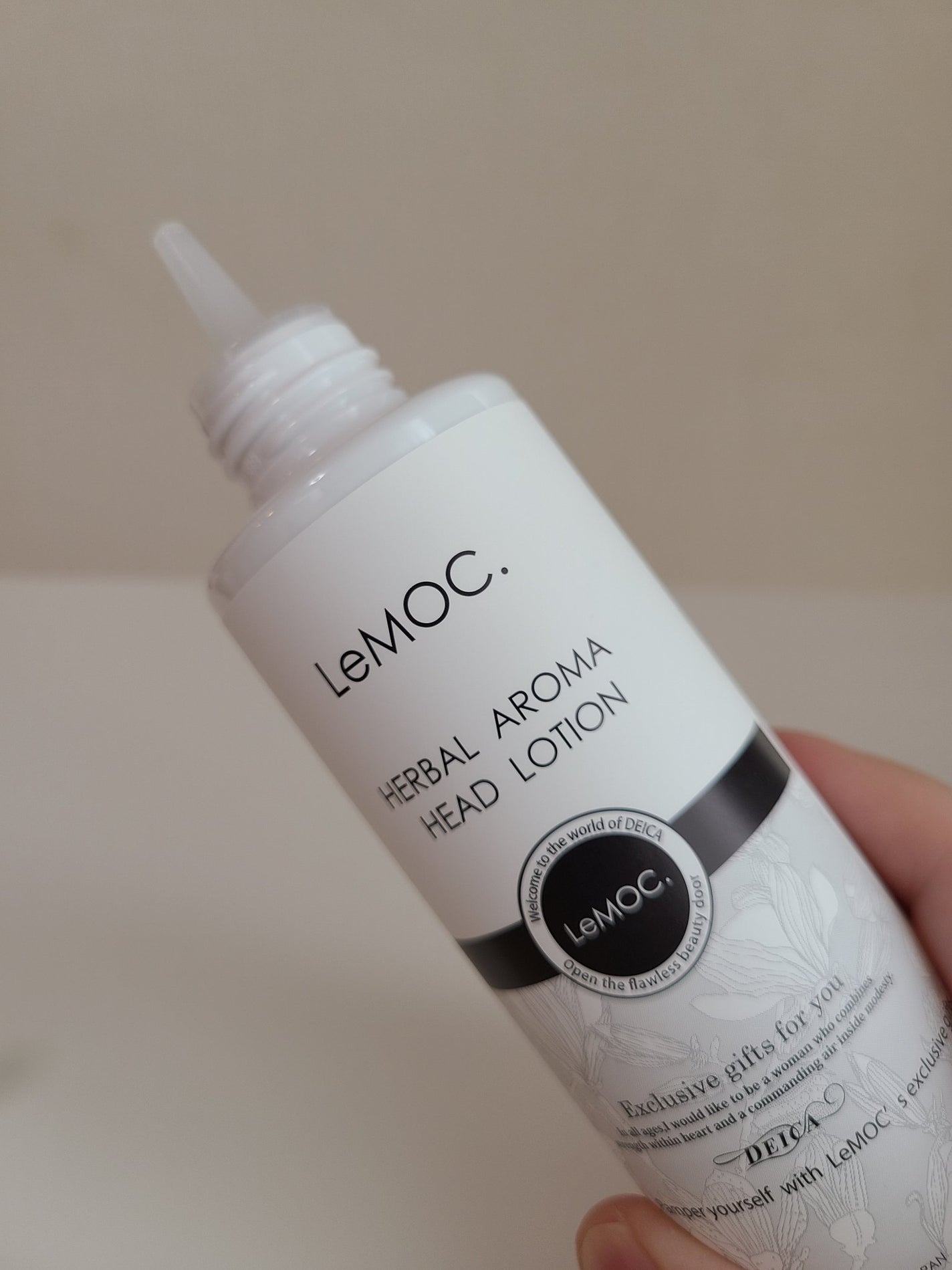 sparkle_beauty_id4 on LIPS 「『ルモック.ハーバルアロマヘッドローション』頭皮ケアを日常に取..」(2枚目)