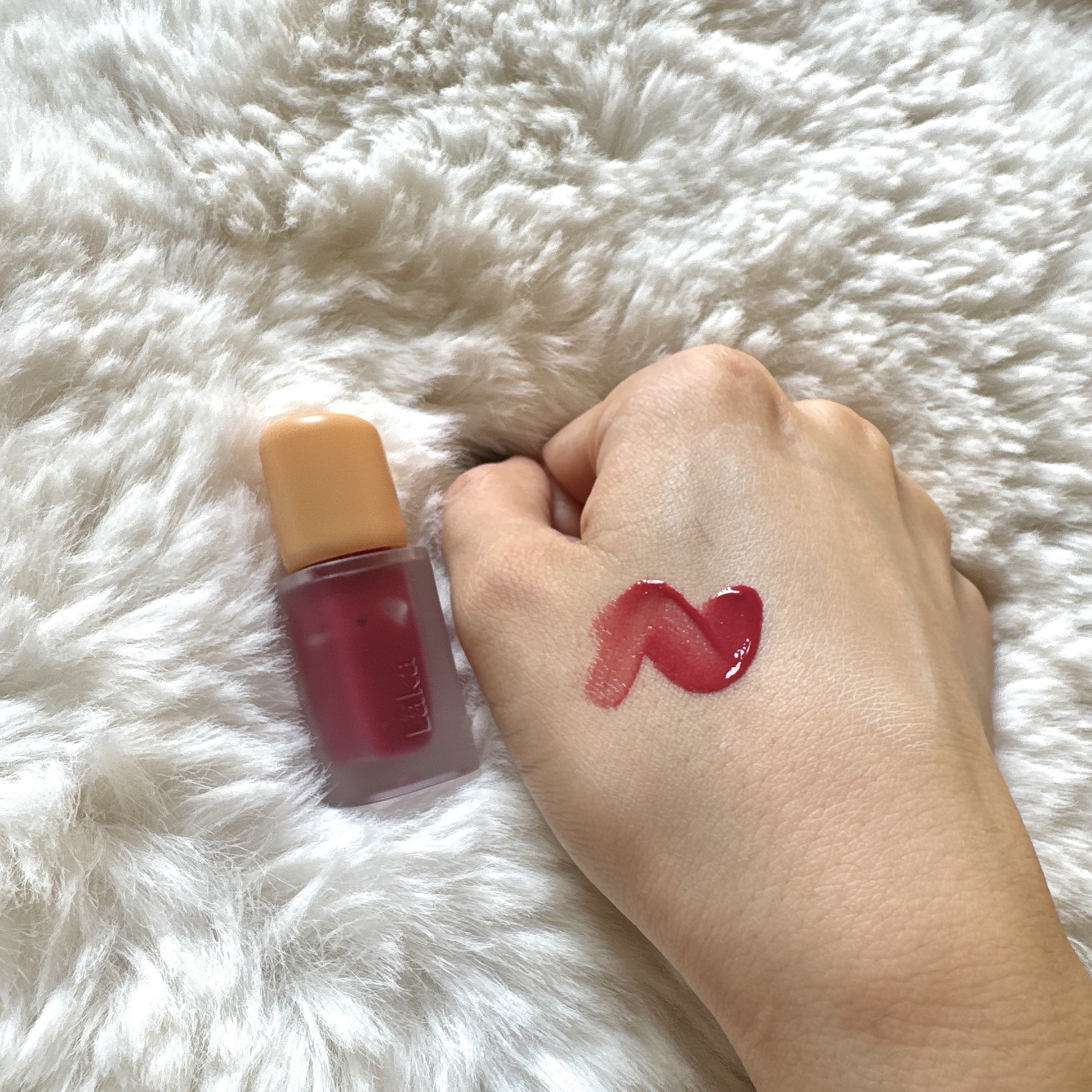 フルーティーグラムティント/Laka/リップティントを使ったクチコミ（2枚目）