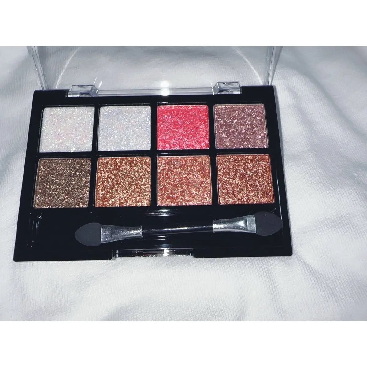 8color sparkling eyeshadow palette/MAKEUP LABOSOPHY/パウダーアイシャドウを使ったクチコミ（2枚目）