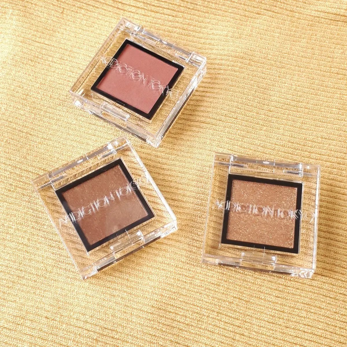 アディクション ザ アイシャドウ スパークル/ADDICTION/単色アイシャドウを使ったクチコミ（1枚目）