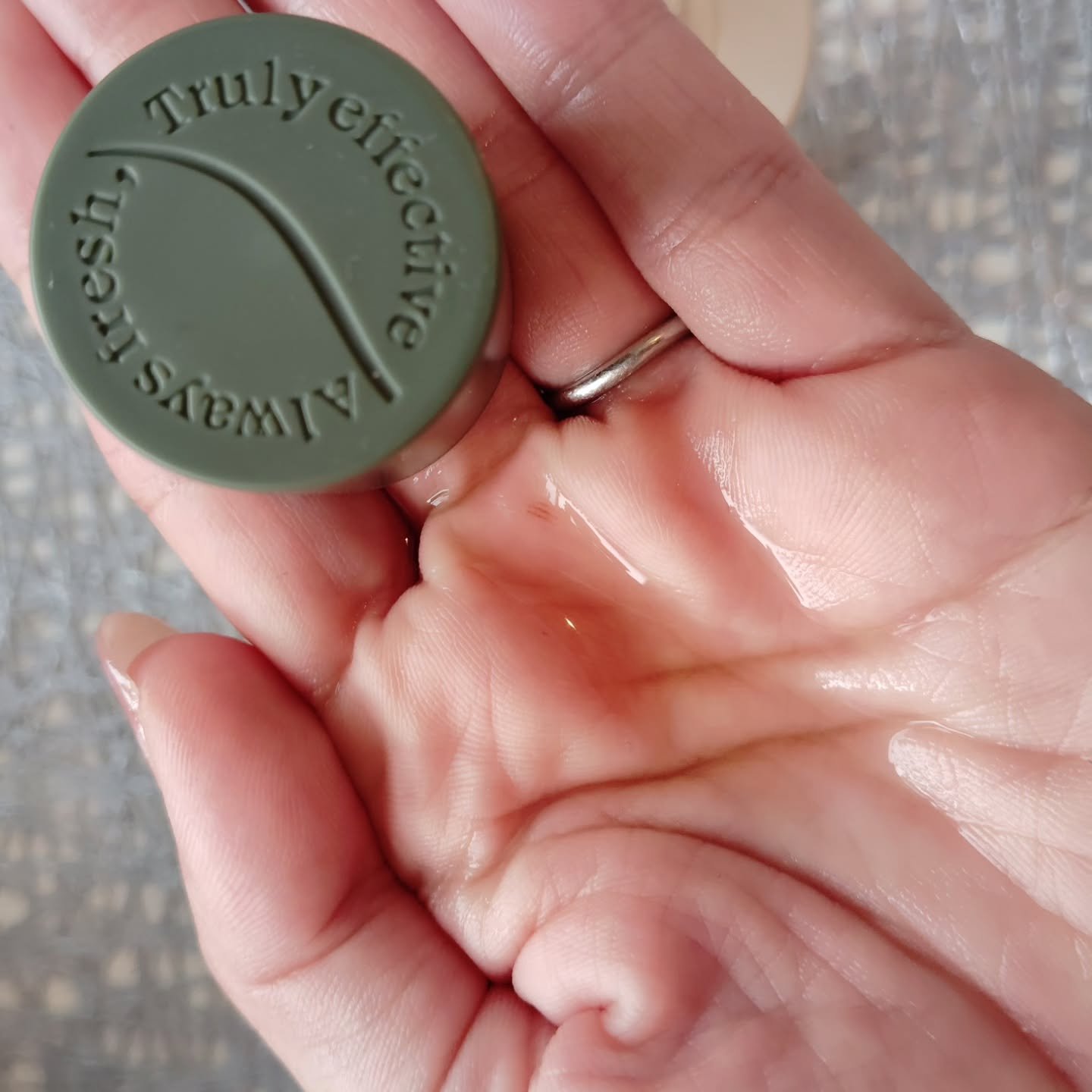 マグワートエッセンス/I'm from/美容液を使ったクチコミ（2枚目）