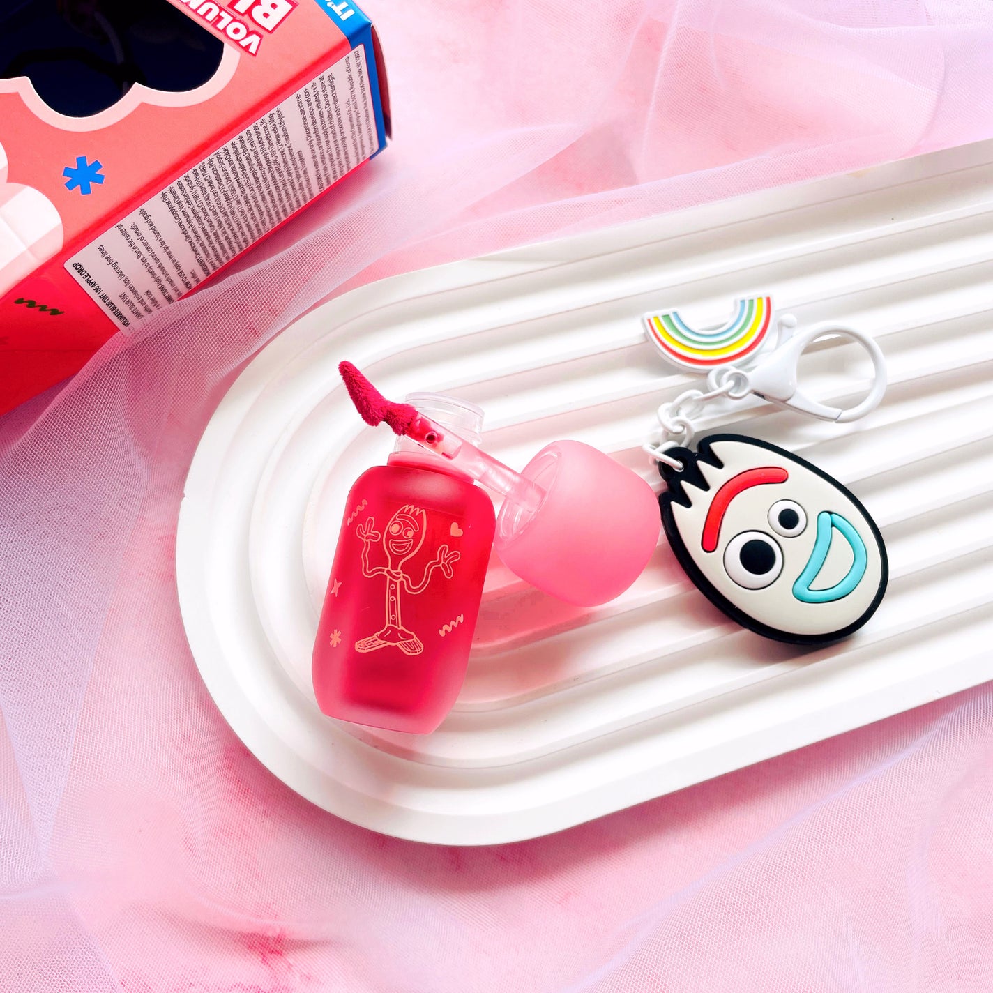 Akiフォロバ on LIPS 「大人気ディズニー&ピクサー映画『トイ・ストーリー』とCLIOの..」(2枚目)