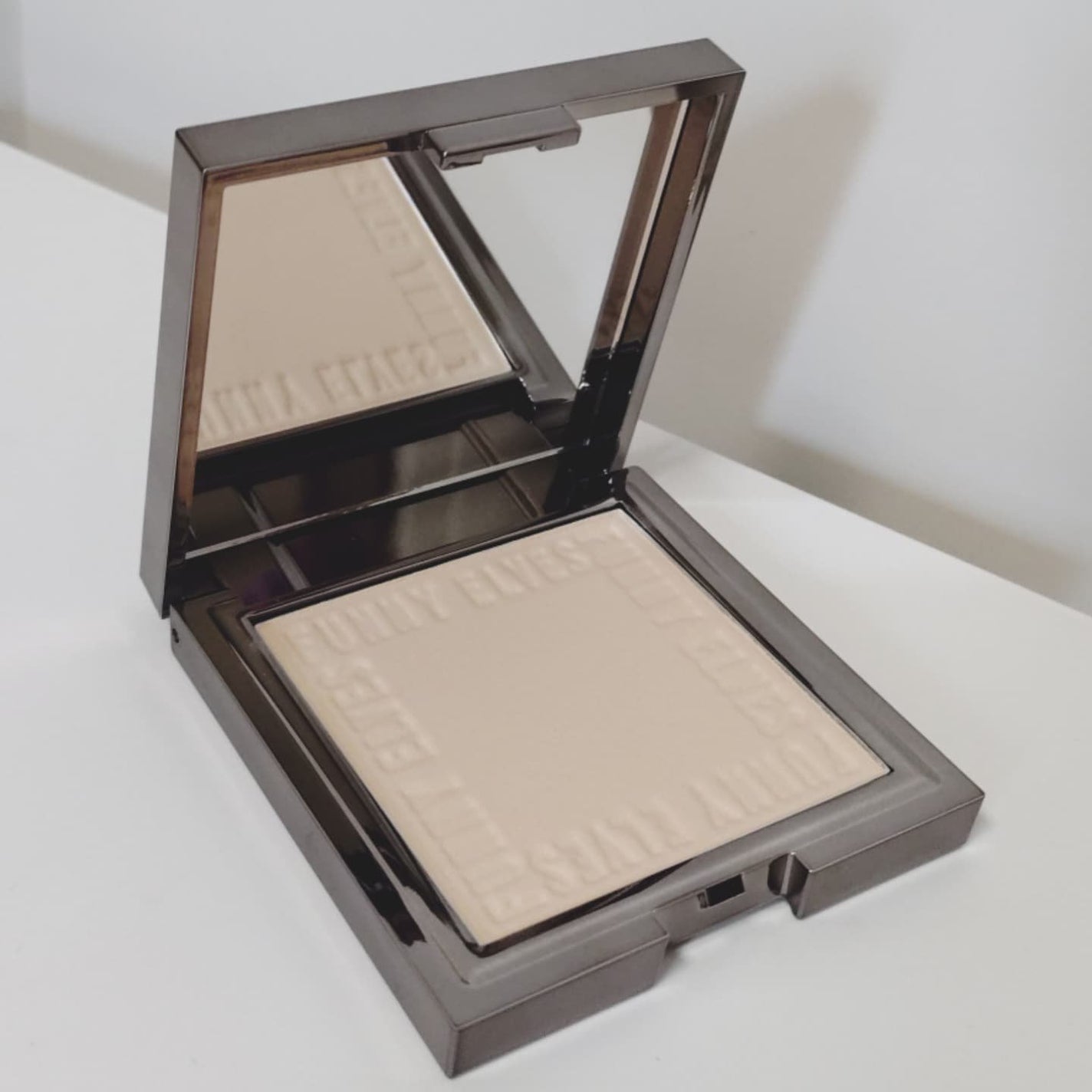 ソフトマットプレストパウダー/FUNNY ELVES方里/プレストパウダーを使ったクチコミ(2枚目)