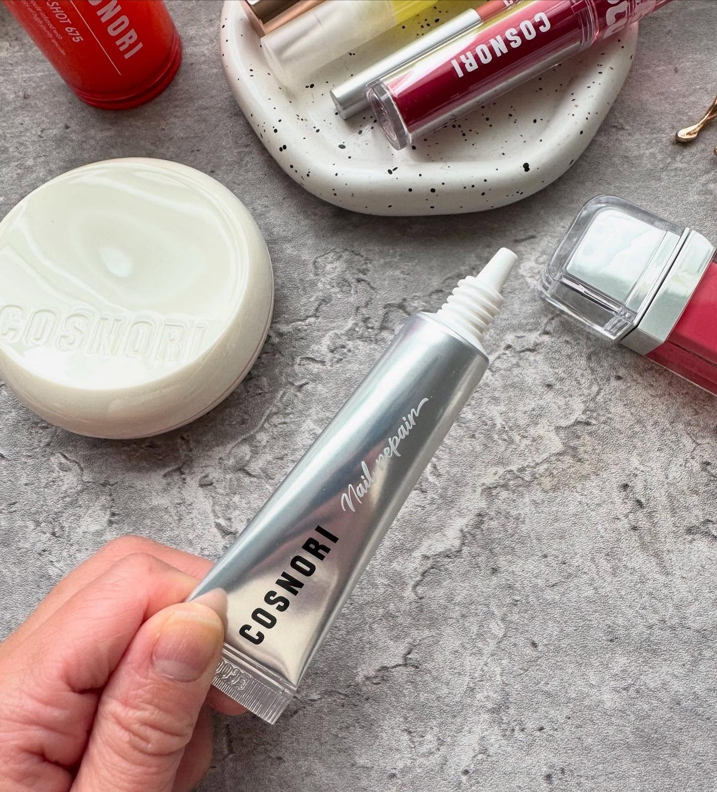 シルクリペアネイルクリーム/COSNORI/ネイルオイル・トリートメントを使ったクチコミ(2枚目)