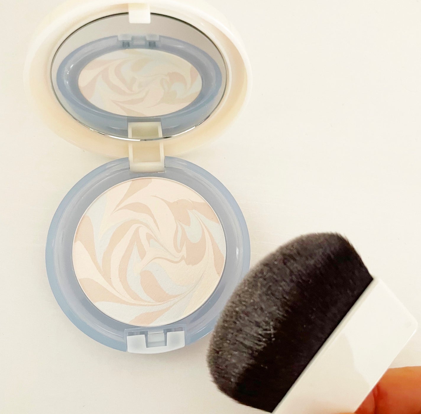 ハーモニカルリフレクトパウダー/excel/プレストパウダーを使ったクチコミ(3枚目)