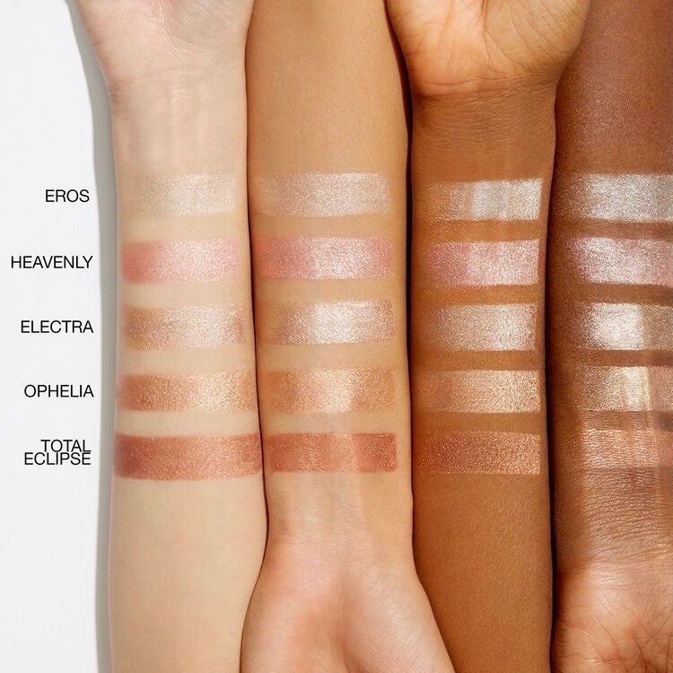 NARS ライトリフレクティング ルミナイジングパウダー/NARS/パウダーハイライトを使ったクチコミ(3枚目)