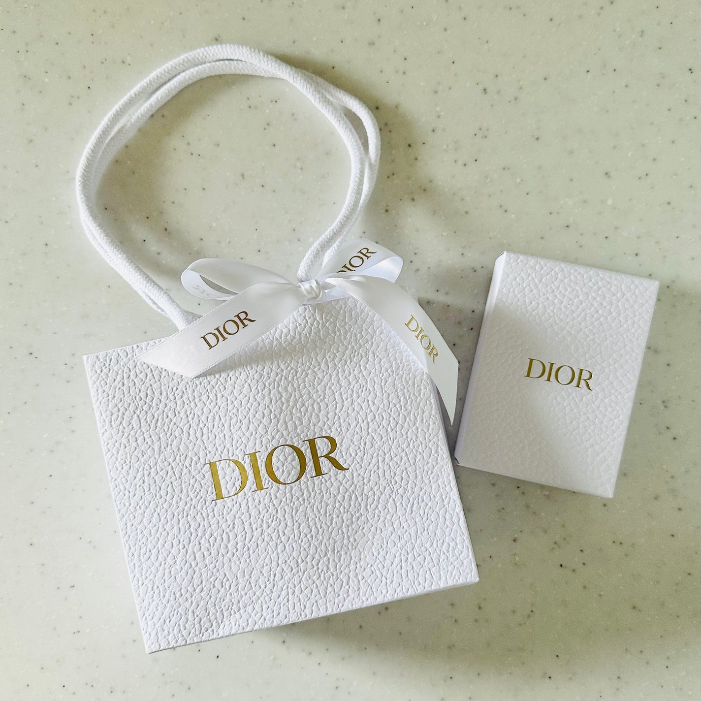 asamico(アサミコ)フォロバします☆投稿ある方 on LIPS 「Diorクリスタル会員ギフト💝先月受け取りに行ってきました🙌気..」(2枚目)