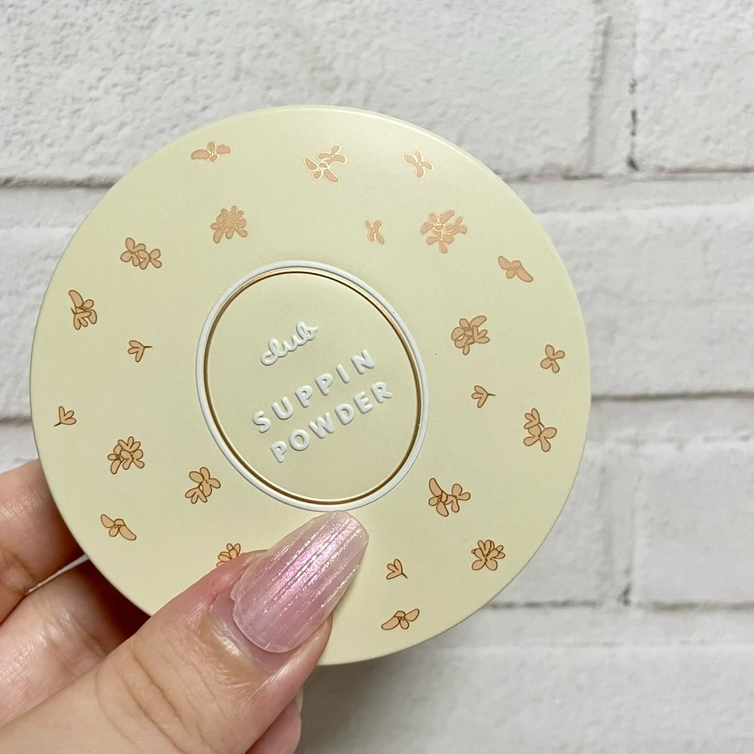 すっぴんパウダーC 初恋キンモクセイの香り/クラブ/プレストパウダーを使ったクチコミ（2枚目）