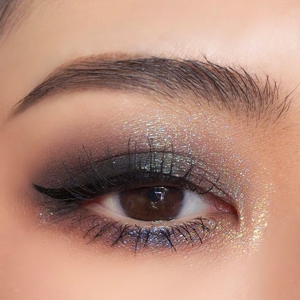 Luminous Legends: Mega Eye Shadow Palette/PAT McGRATH LABS/アイシャドウパレットを使ったクチコミ(3枚目)