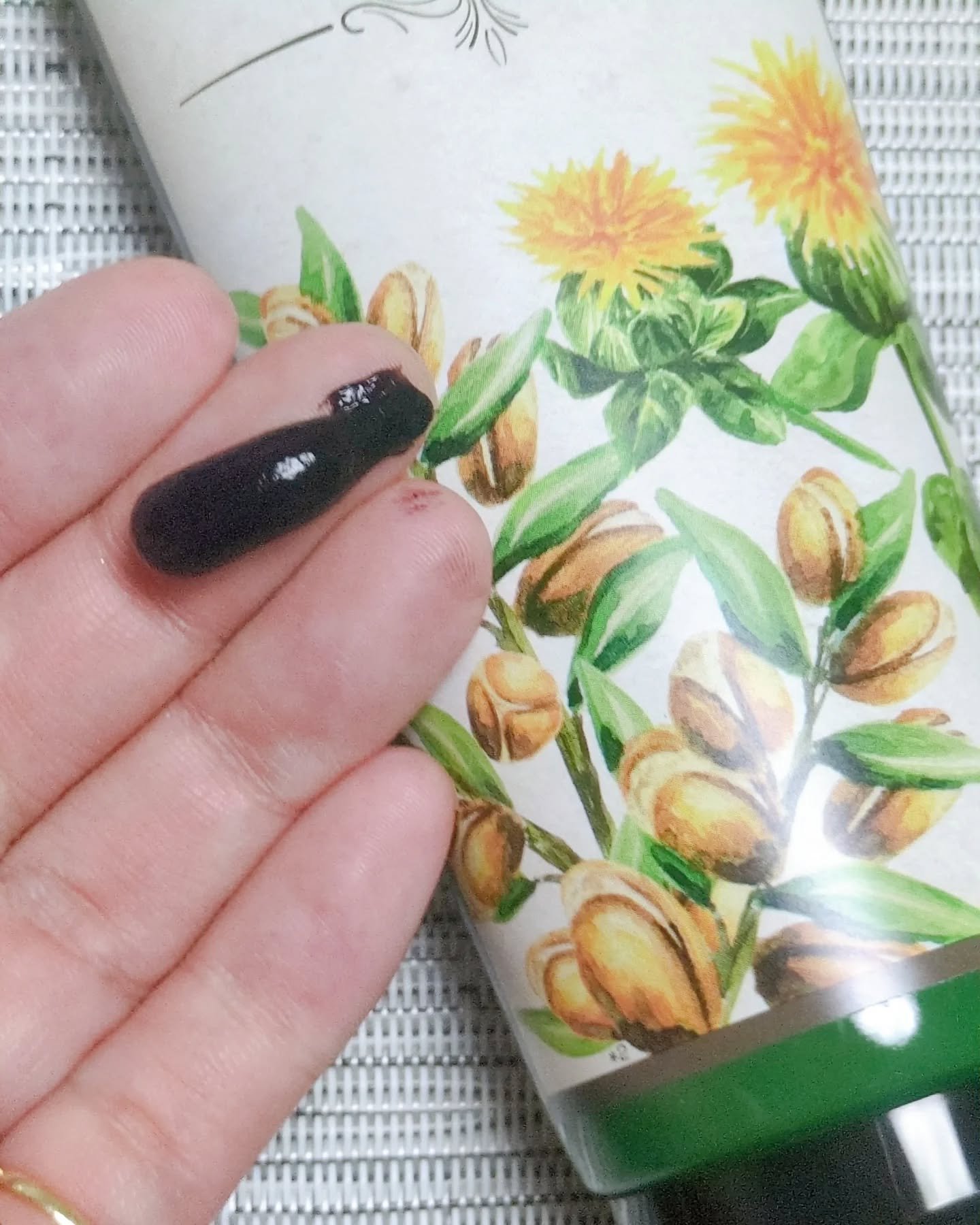 アルガネーゼ オイルインカラートリートメント/ウィルミナ/ヘアカラーを使ったクチコミ（3枚目）