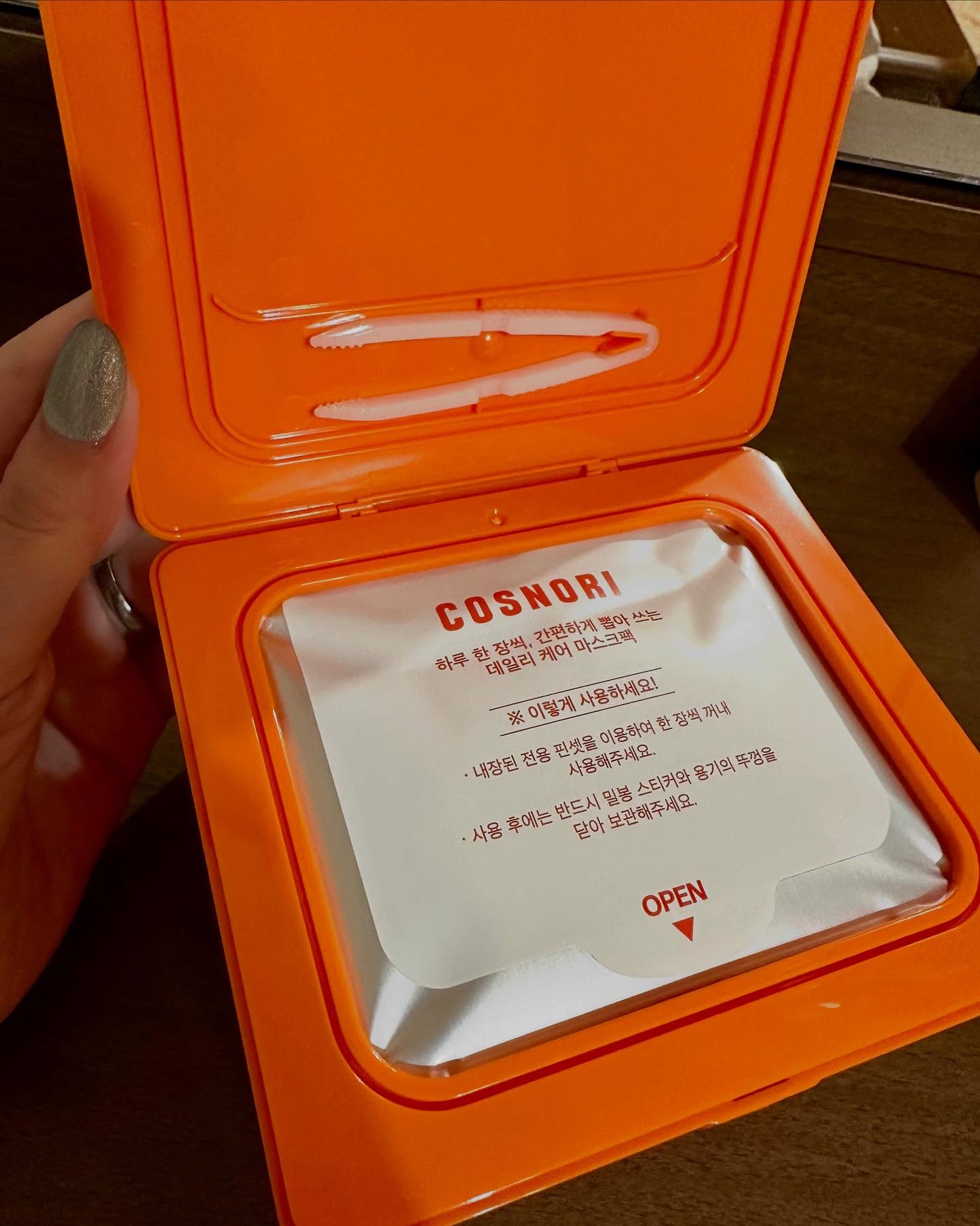 アイラッシュセラム100EX/COSNORI/まつげ美容液を使ったクチコミ（3枚目）