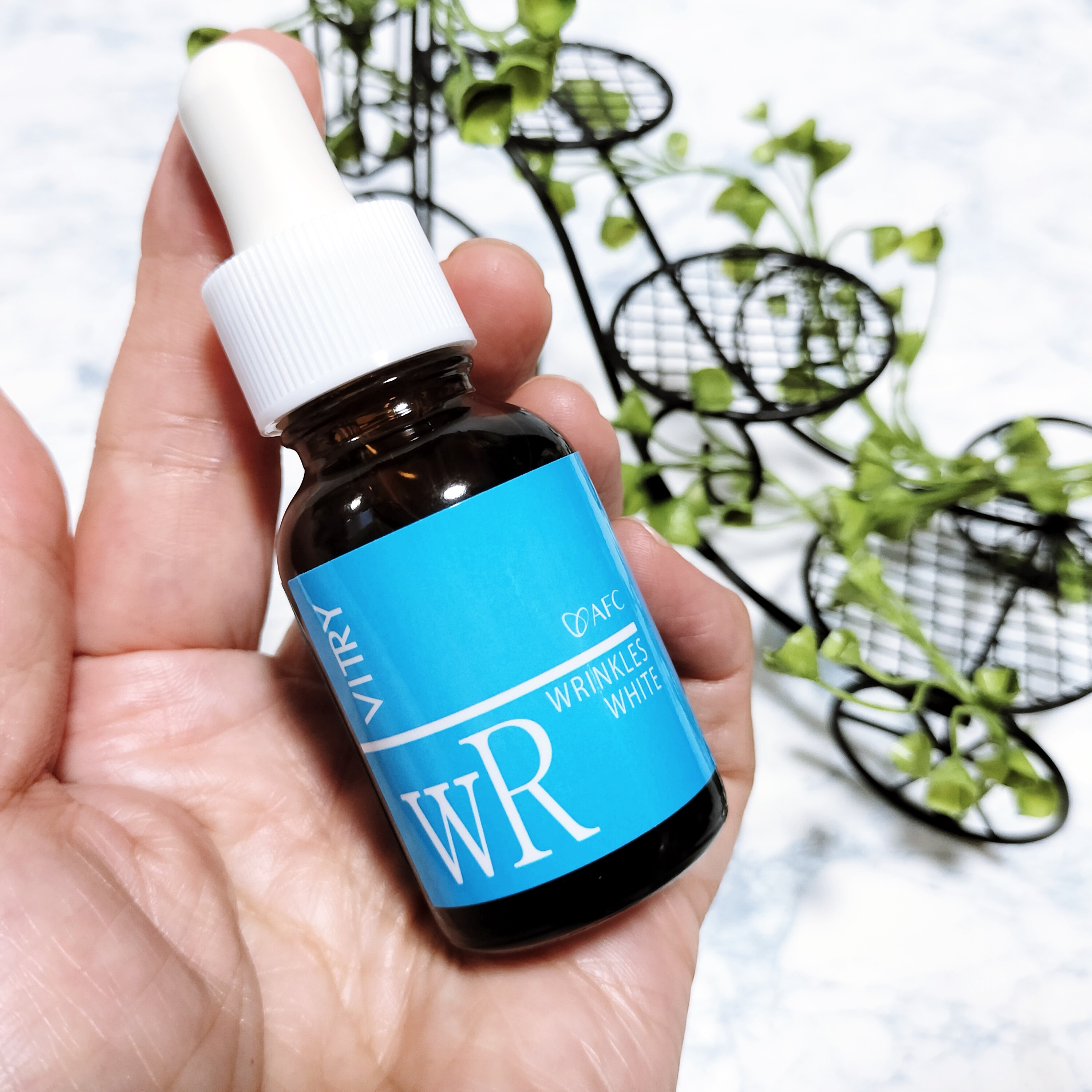 薬用シワ改善美白原液/VITRY/美容液を使ったクチコミ（3枚目）